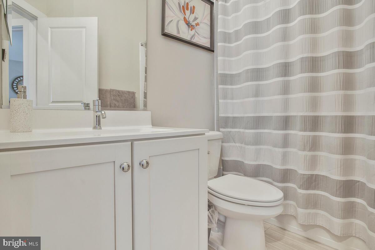 PRIMROSE HILL - Residential