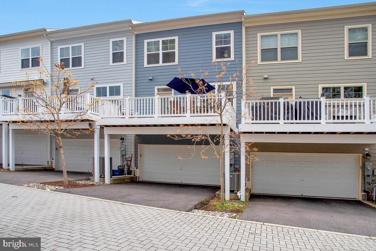 PRIMROSE HILL - Residential