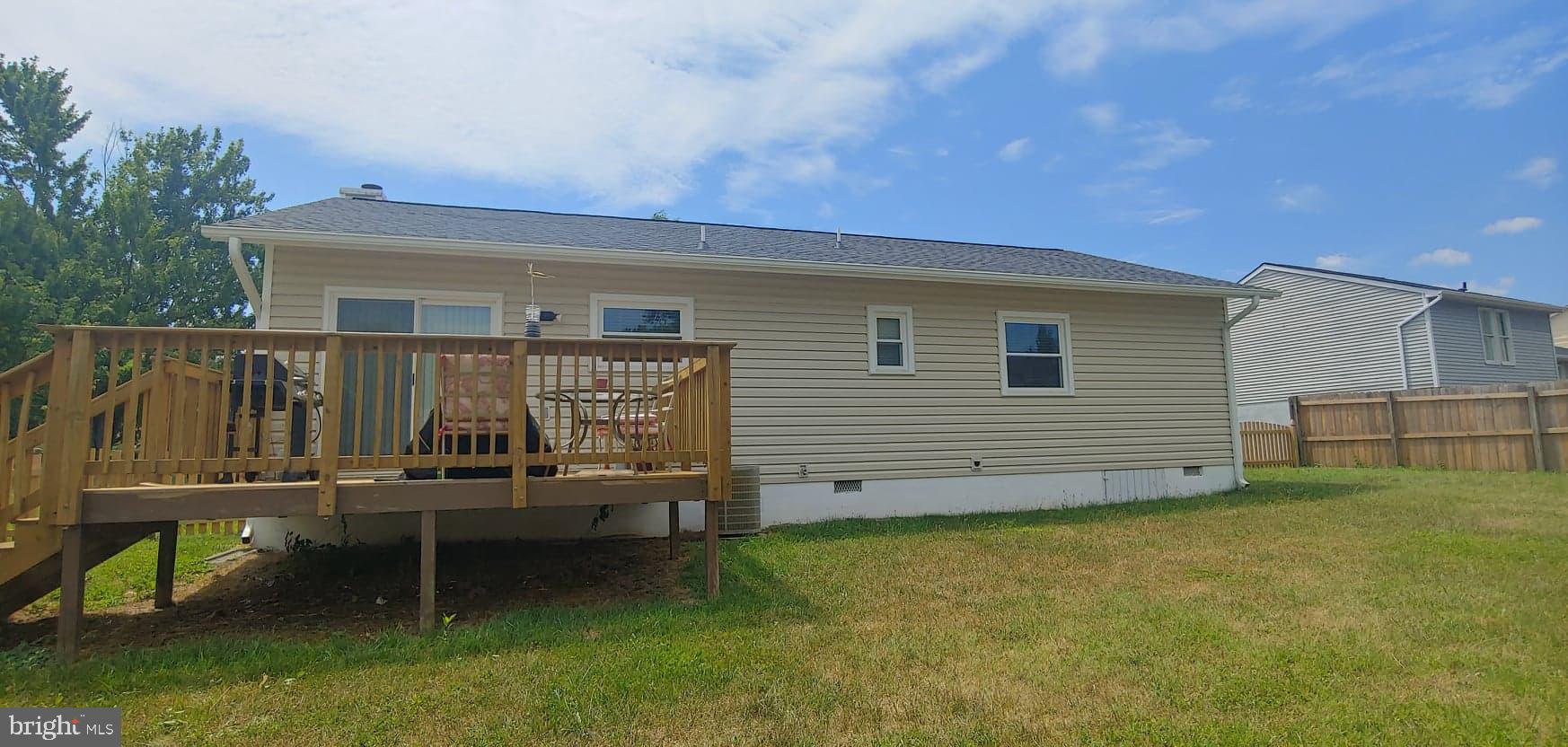 GRANTWOOD ACRES - Residential