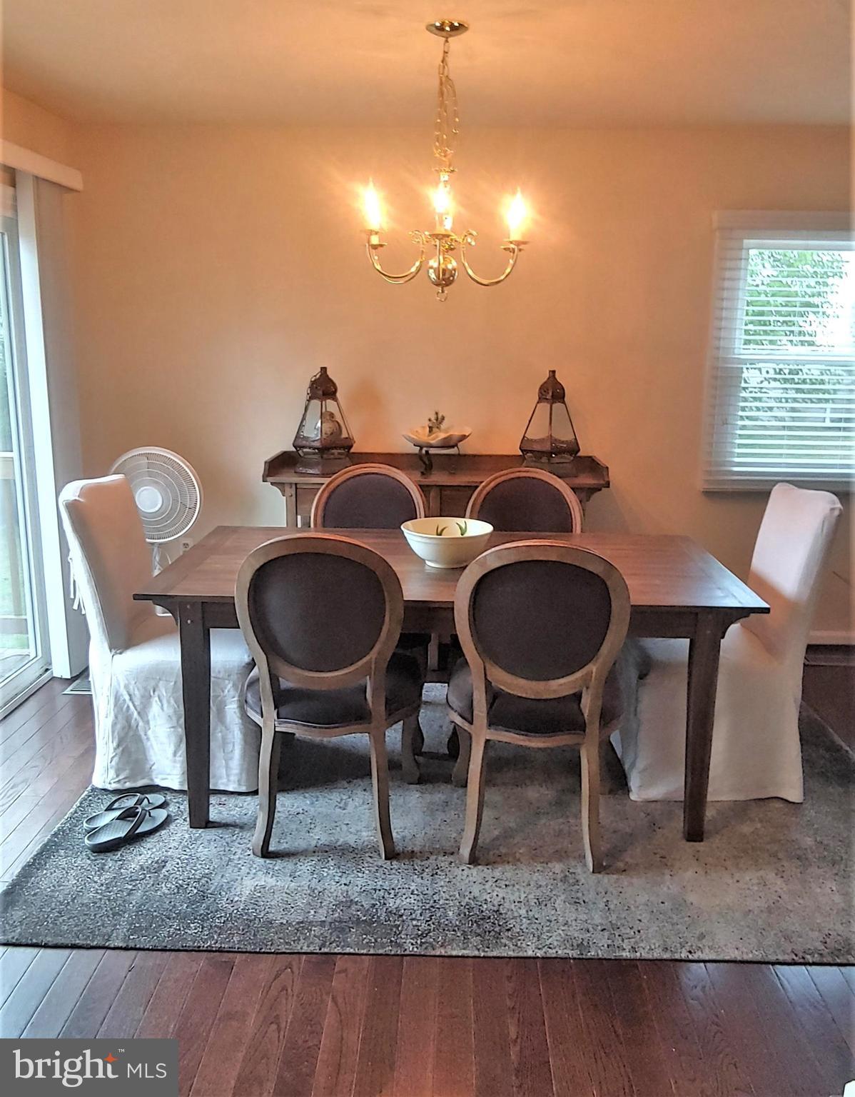 GRANTWOOD ACRES - Residential