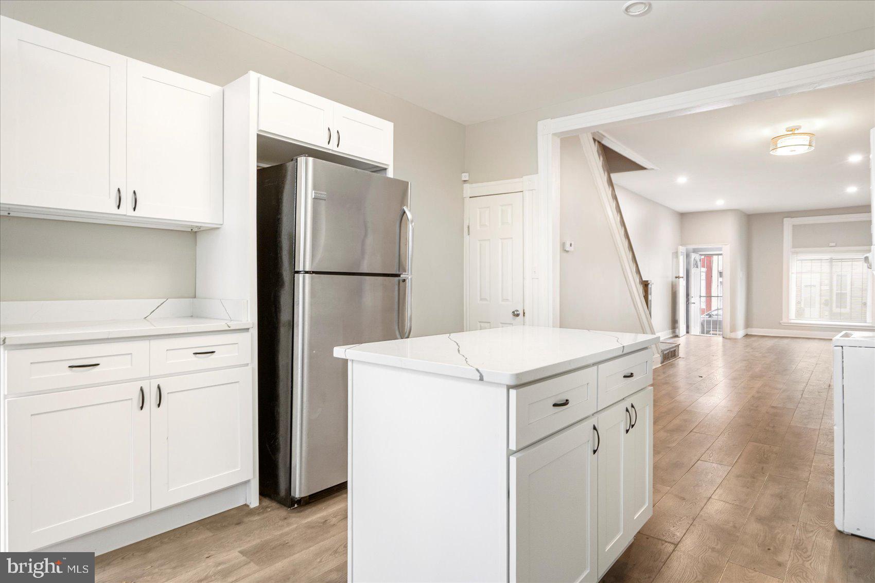 BROADWAY EAST - Residential