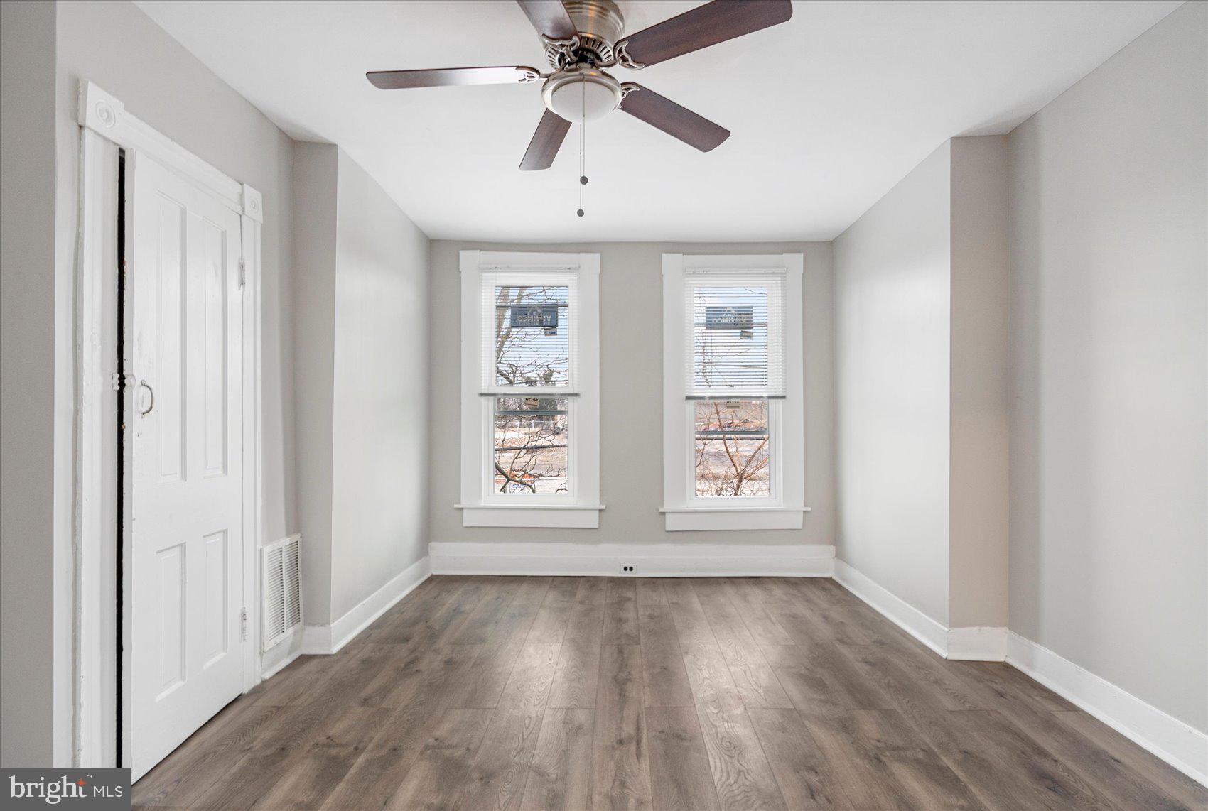 BROADWAY EAST - Residential