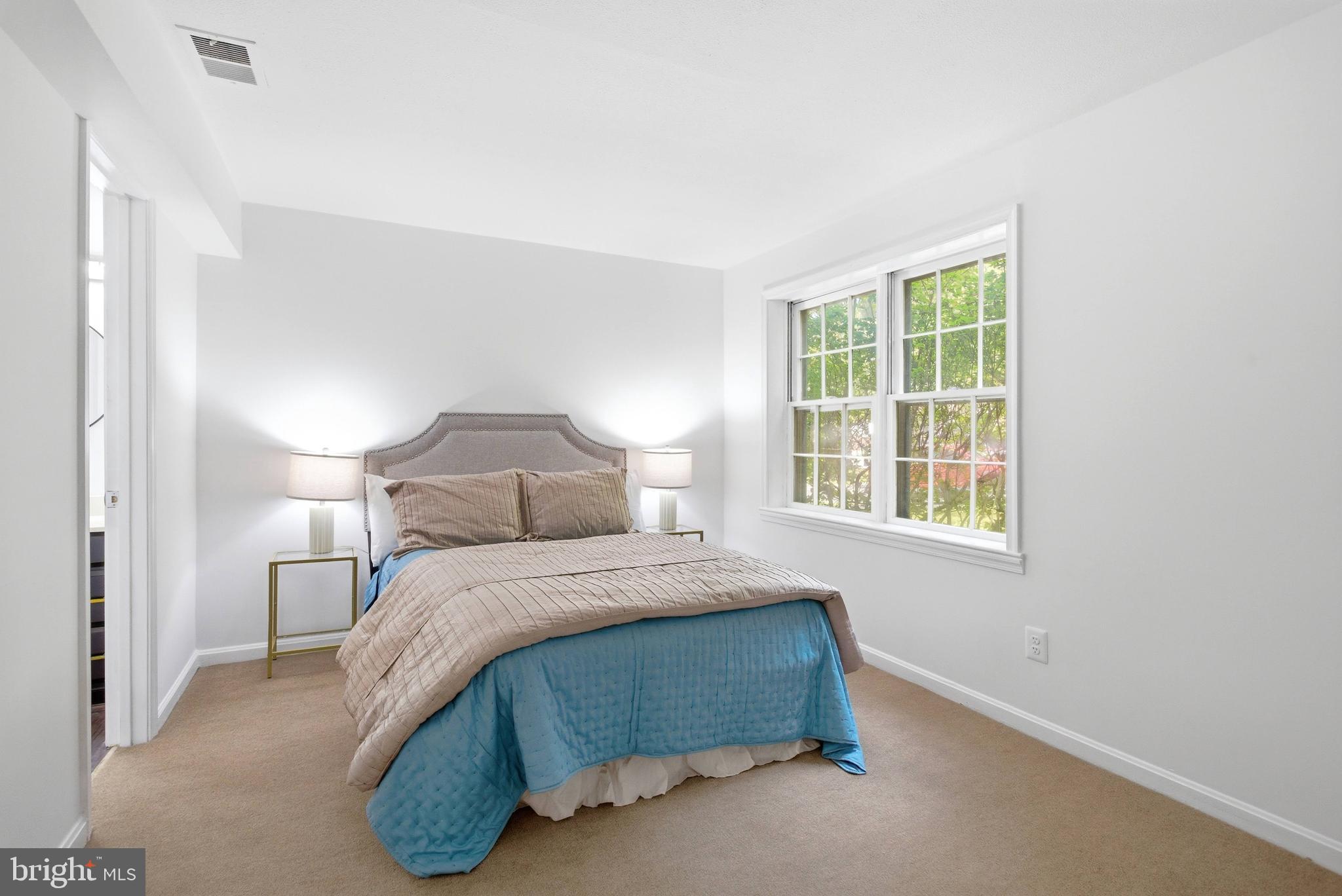 GLENWOOD MANOR - Residential