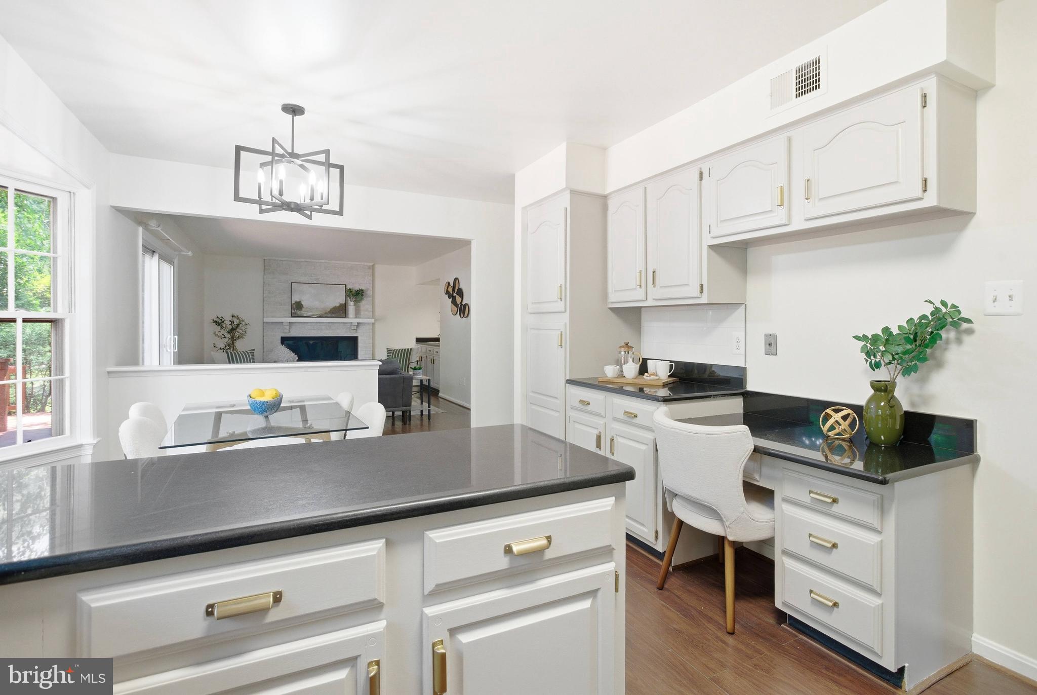 GLENWOOD MANOR - Residential