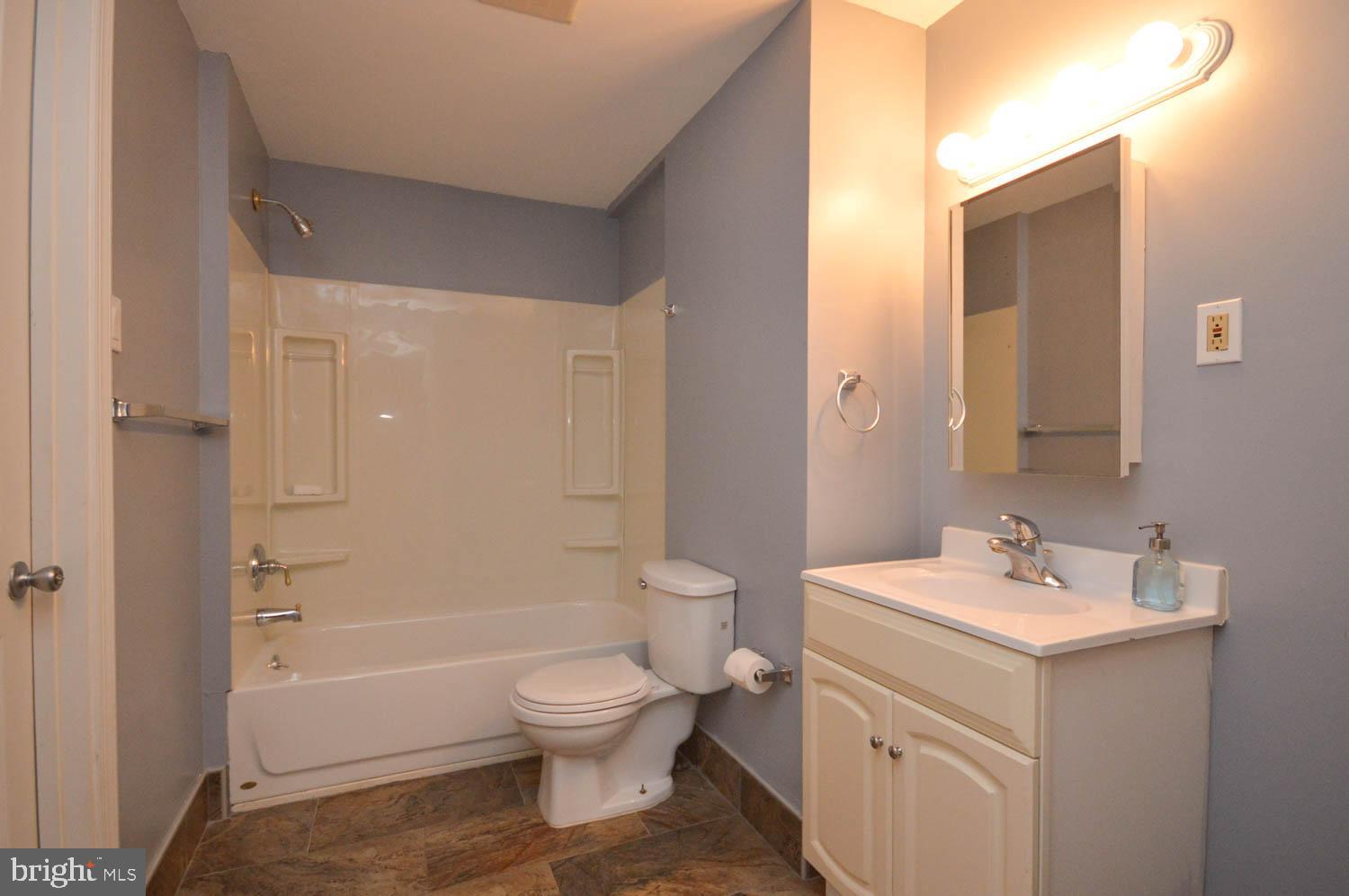 COVINGTON - Residential