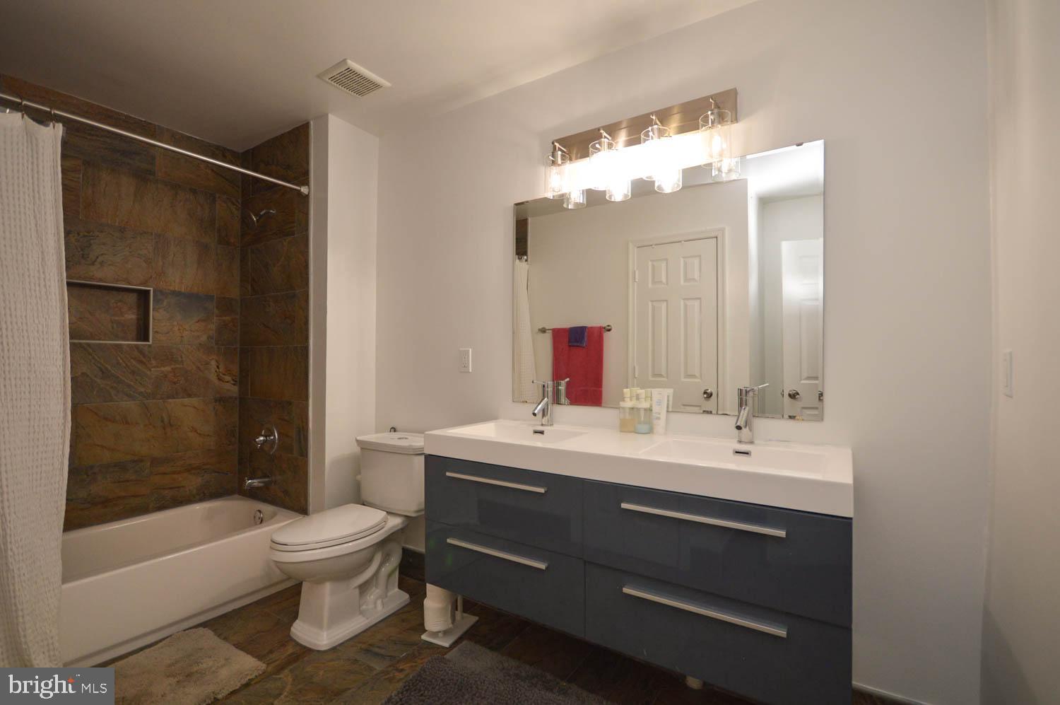 COVINGTON - Residential