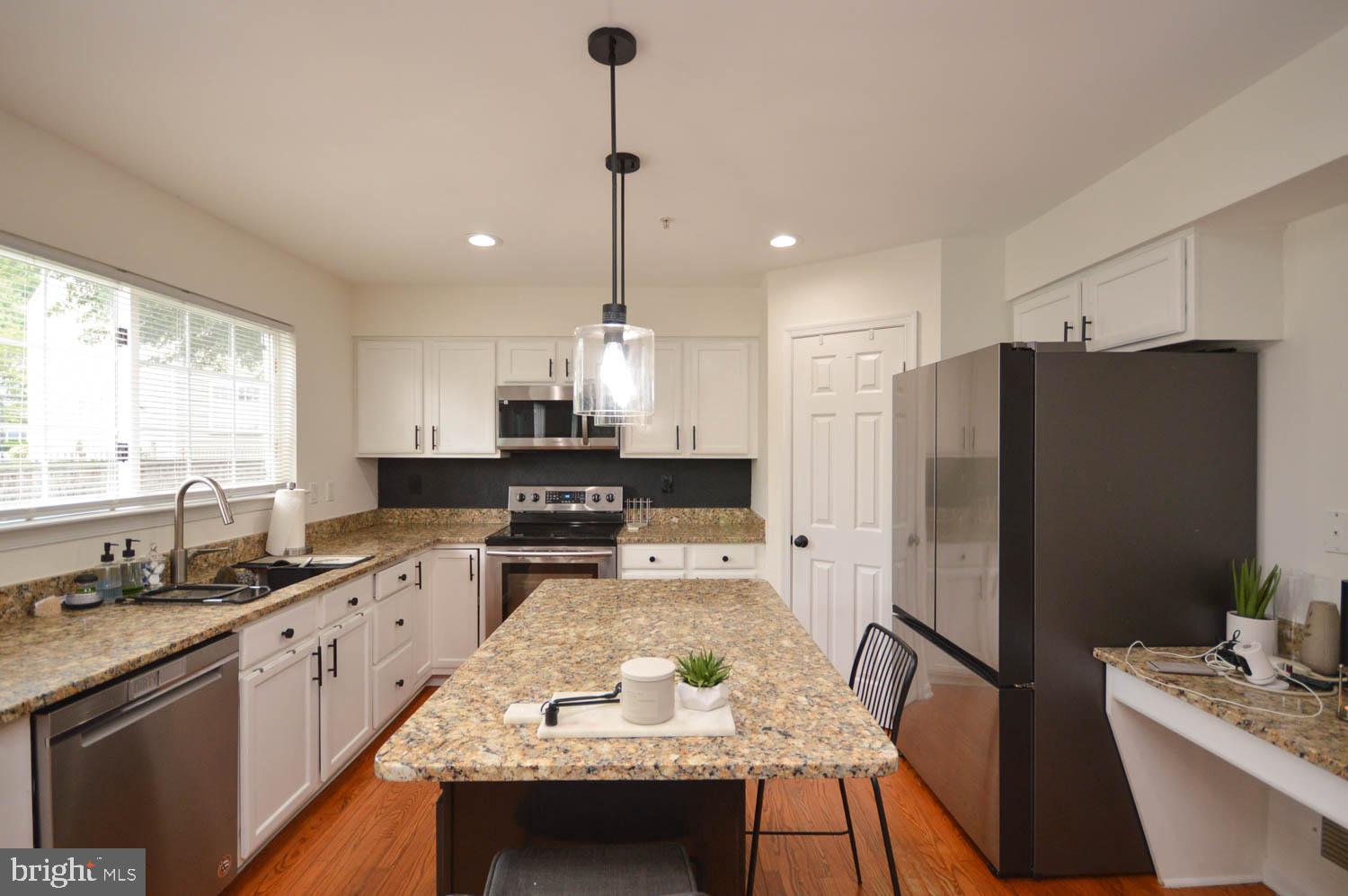 COVINGTON - Residential