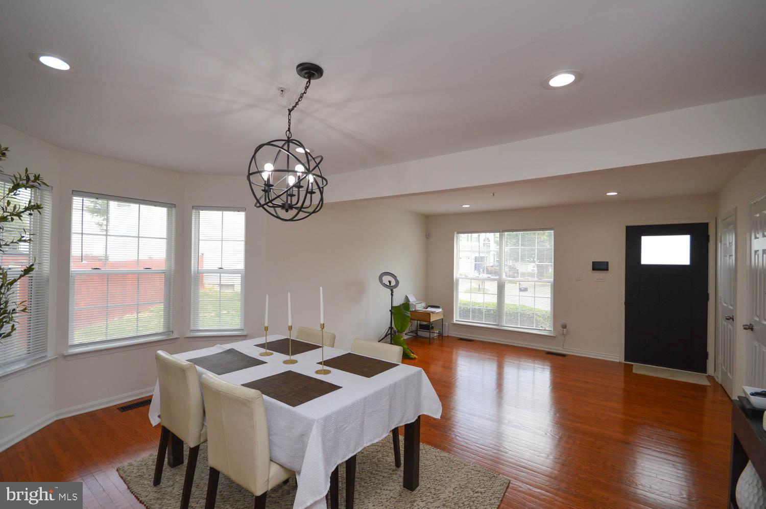 COVINGTON - Residential