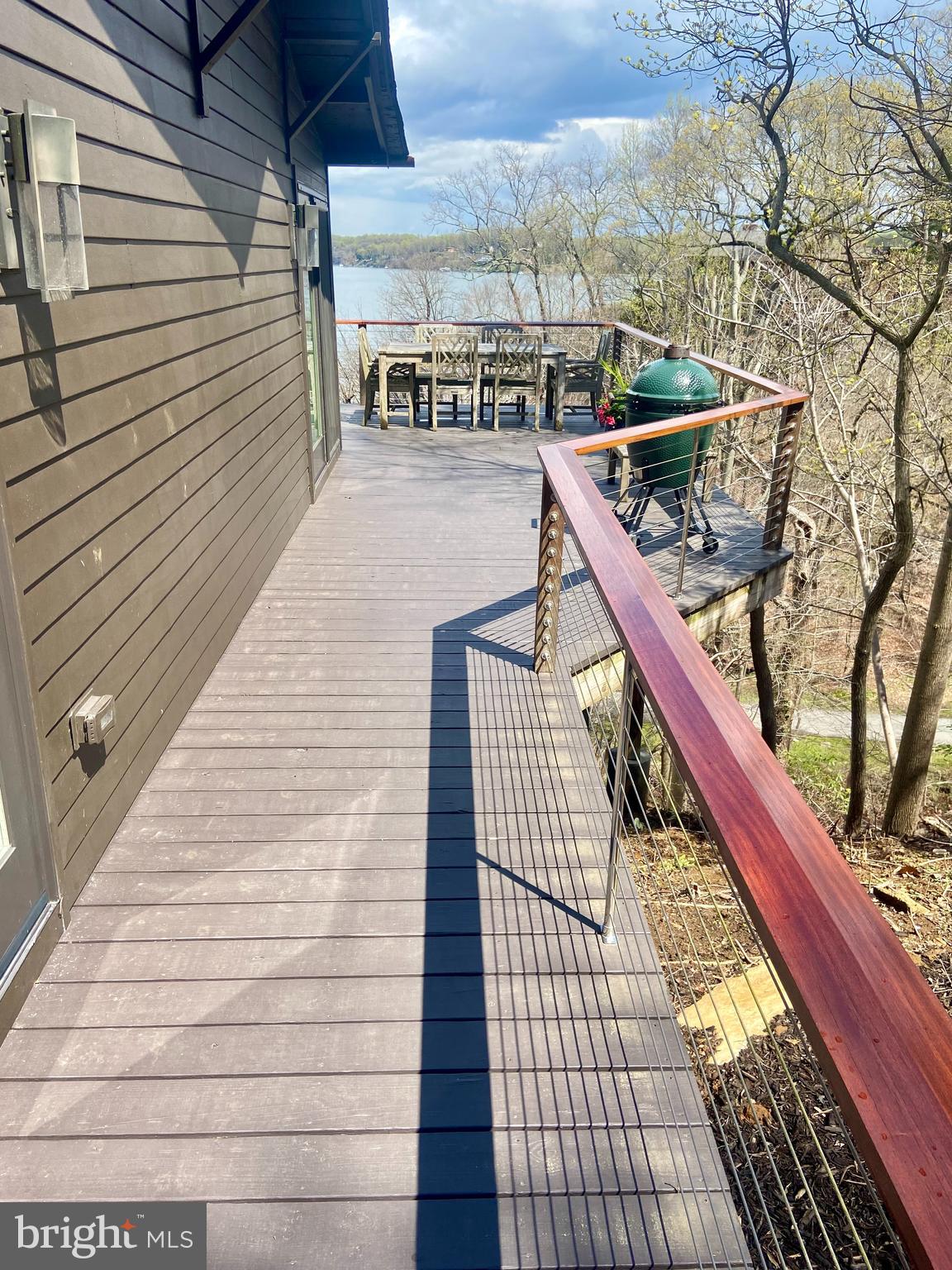SHERWOOD FOREST - Residential