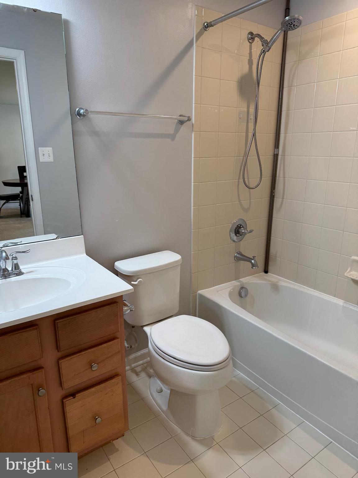 SNOWDEN BRIDGE - Residential Lease