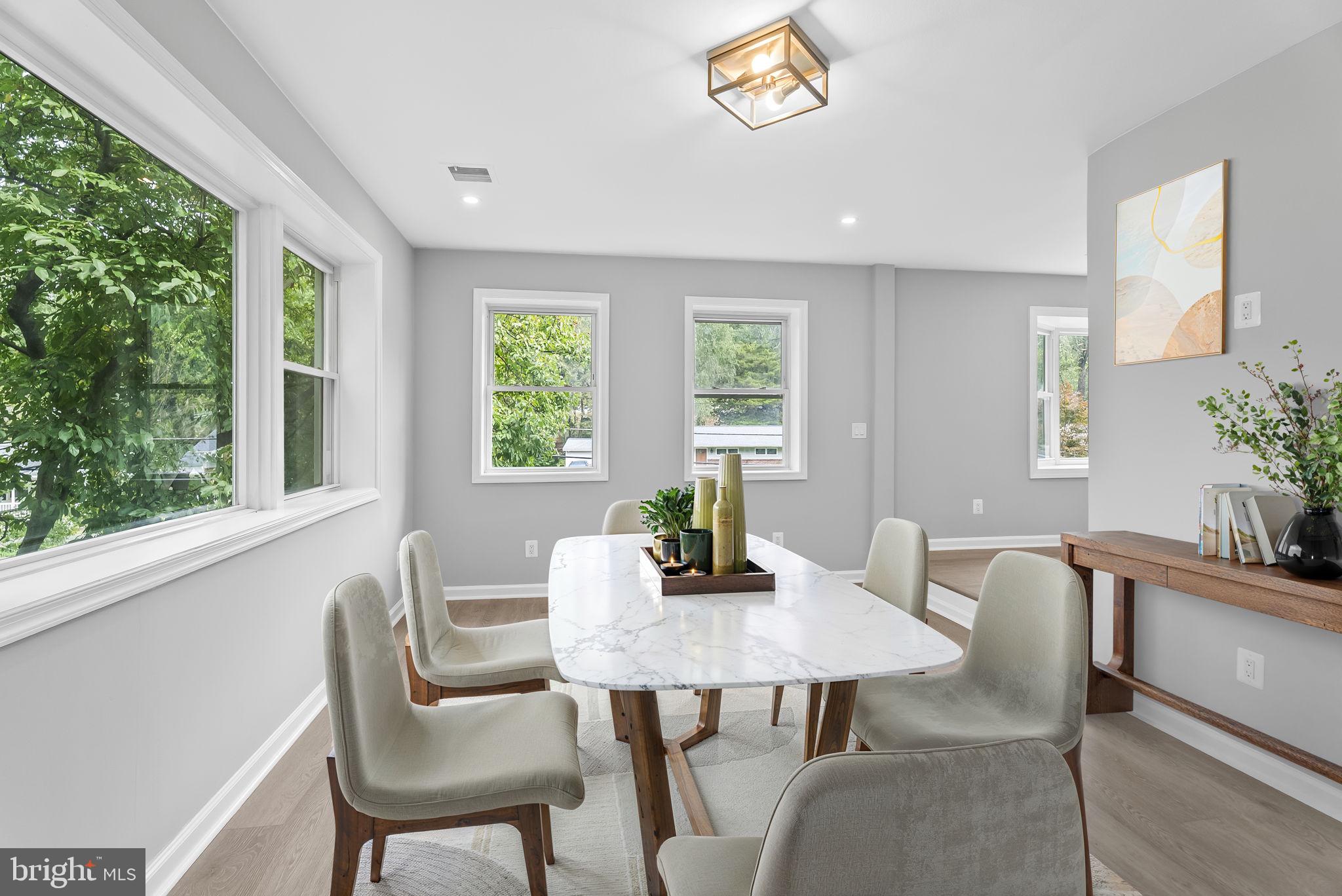 BROOK HILLS ESTATE - Residential Lease