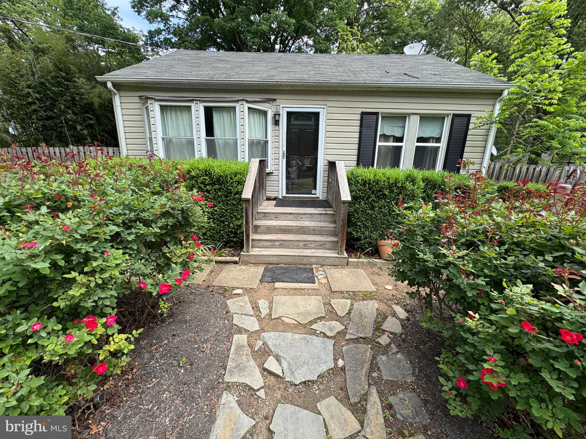 CHESTER PARK - Residential Lease