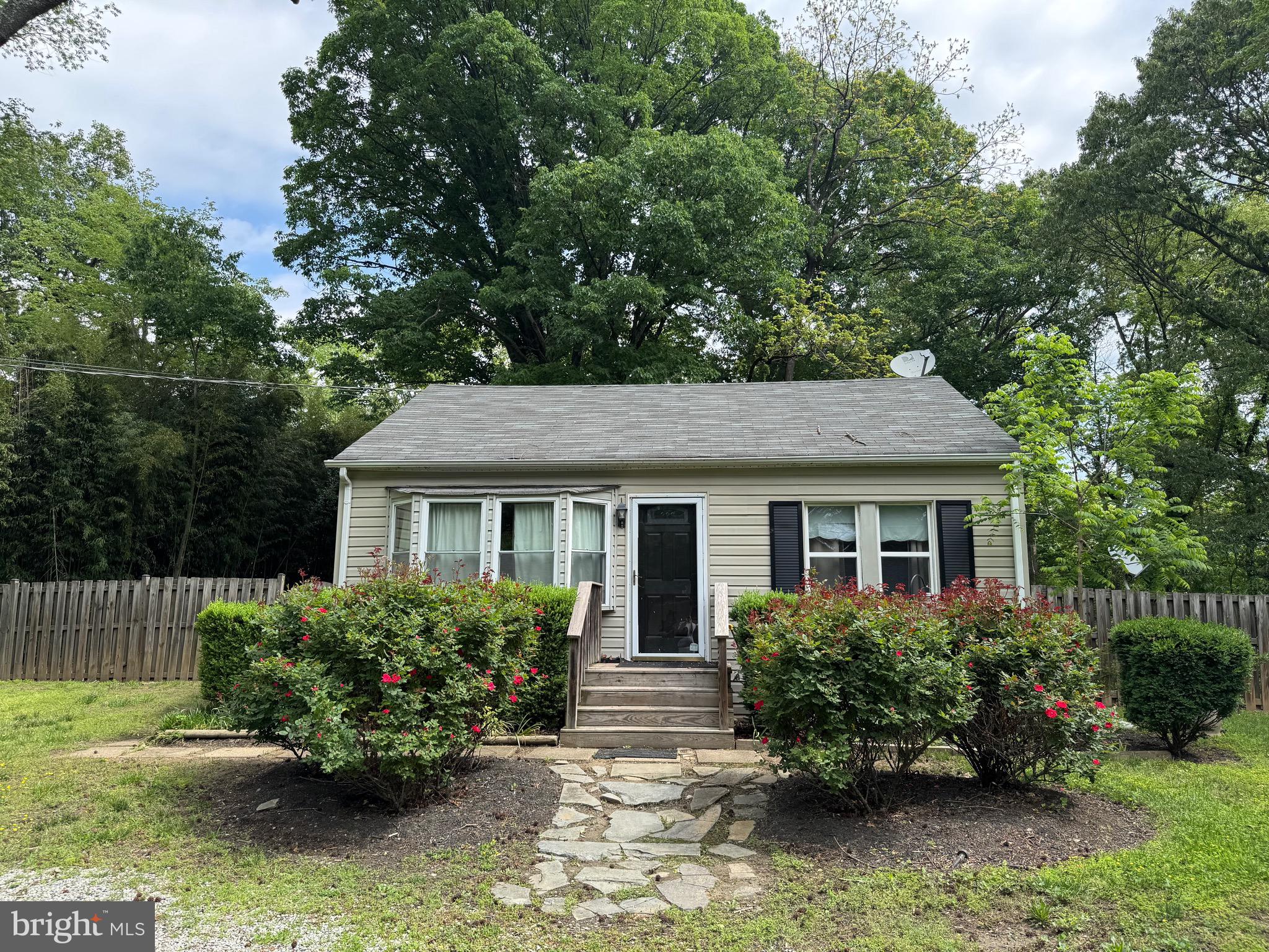 CHESTER PARK - Residential Lease