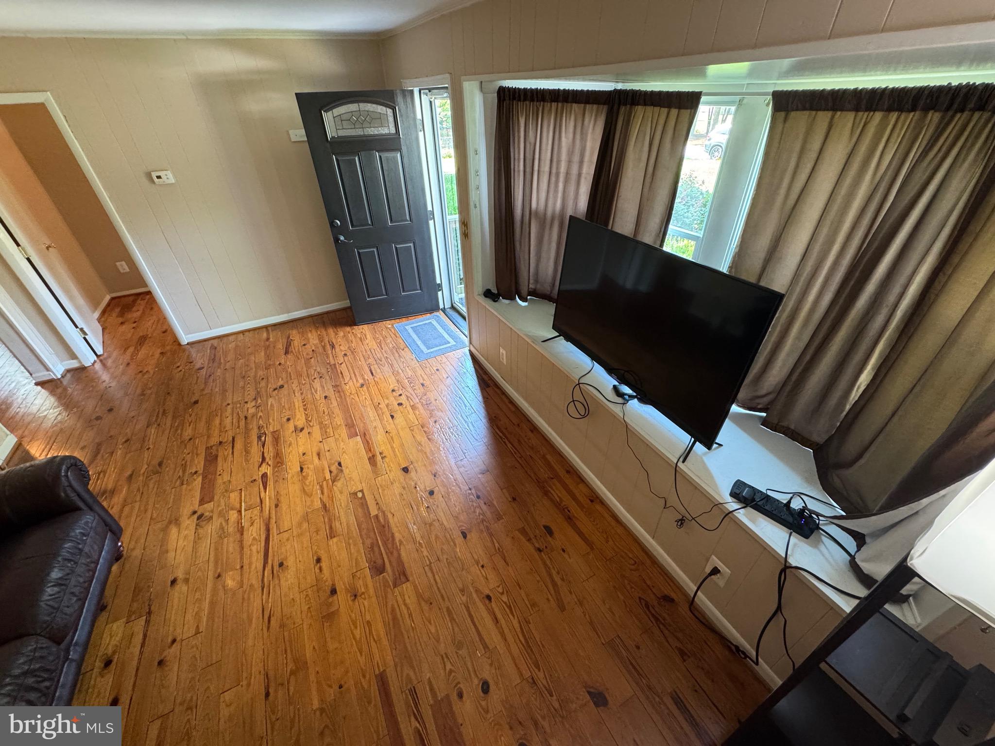 CHESTER PARK - Residential Lease