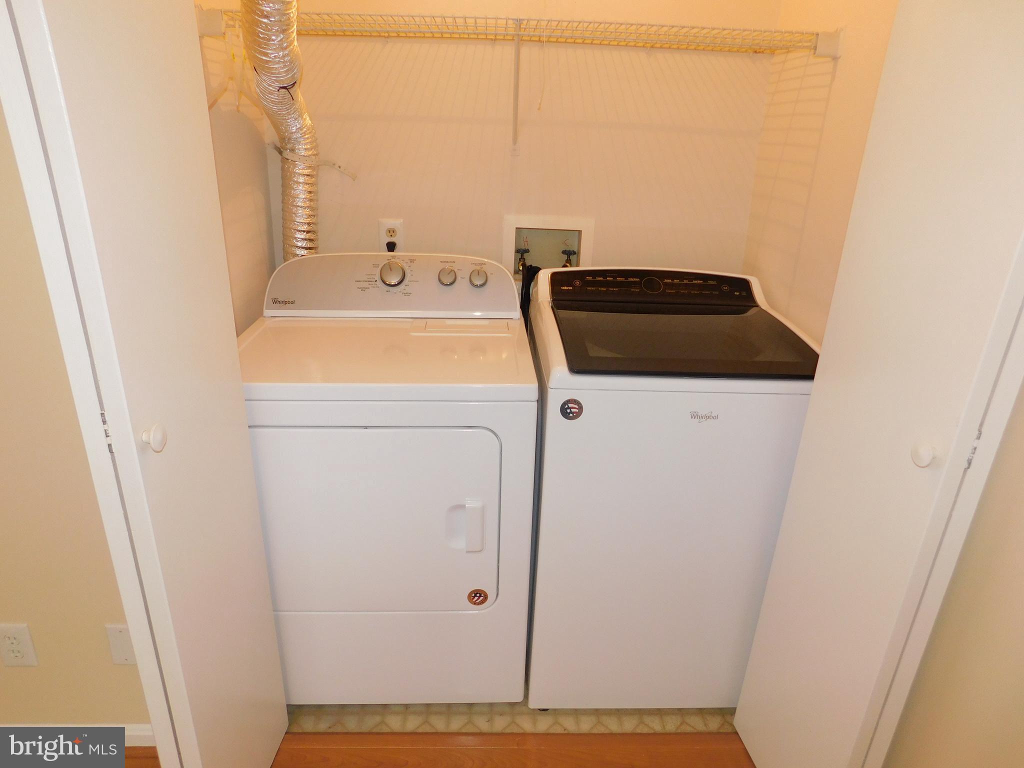 FAIRVIEW COMMONS - Residential Lease