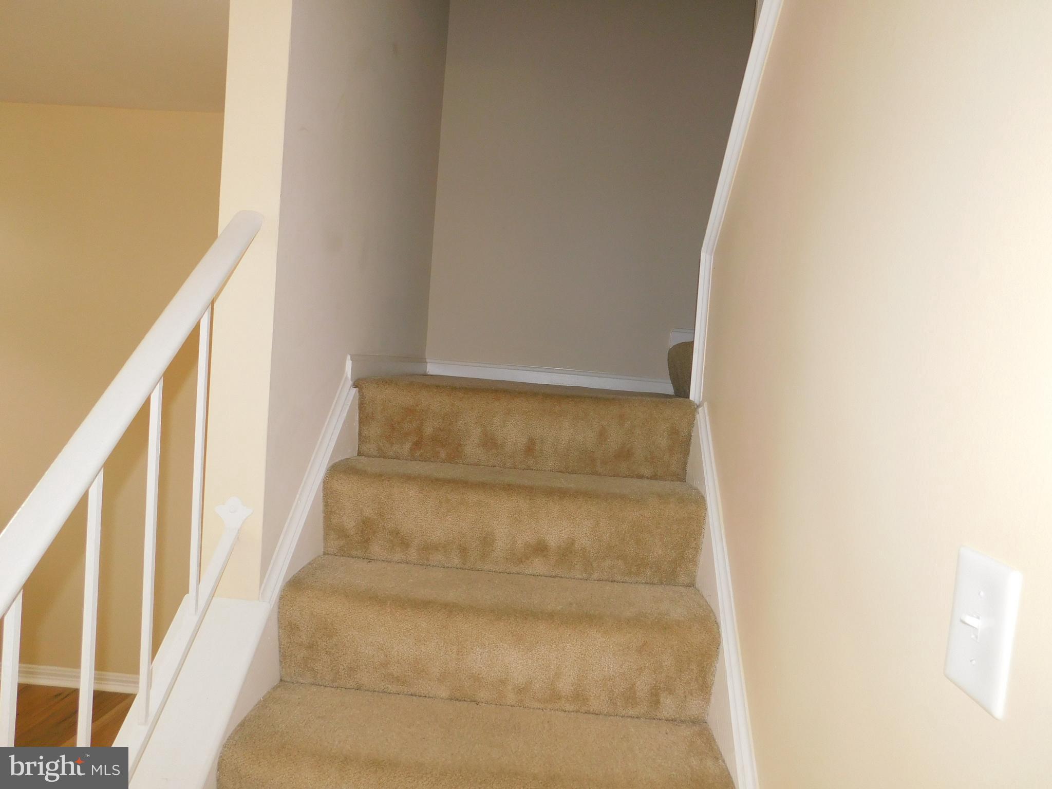 FAIRVIEW COMMONS - Residential Lease