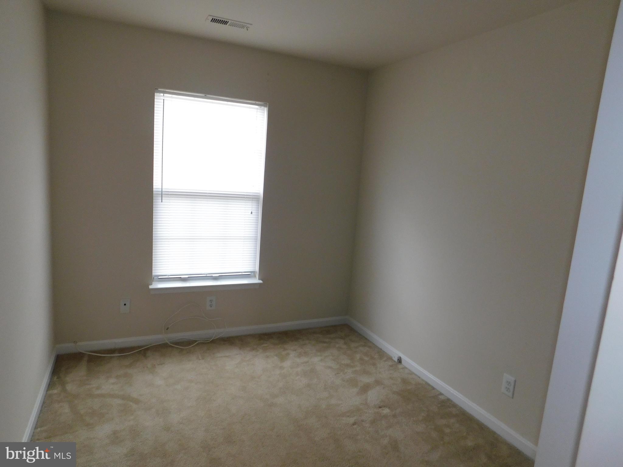 FAIRVIEW COMMONS - Residential Lease