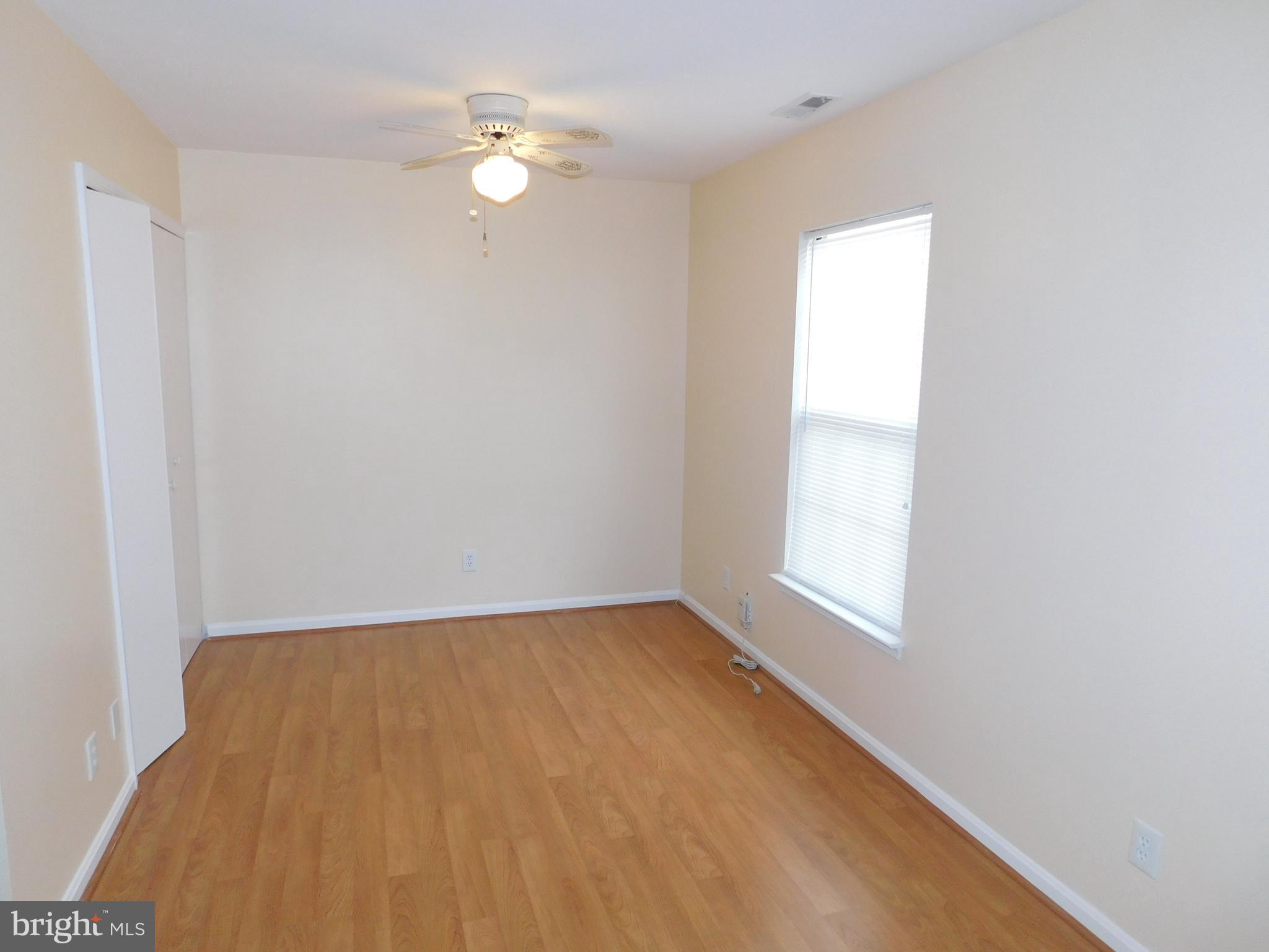 FAIRVIEW COMMONS - Residential Lease