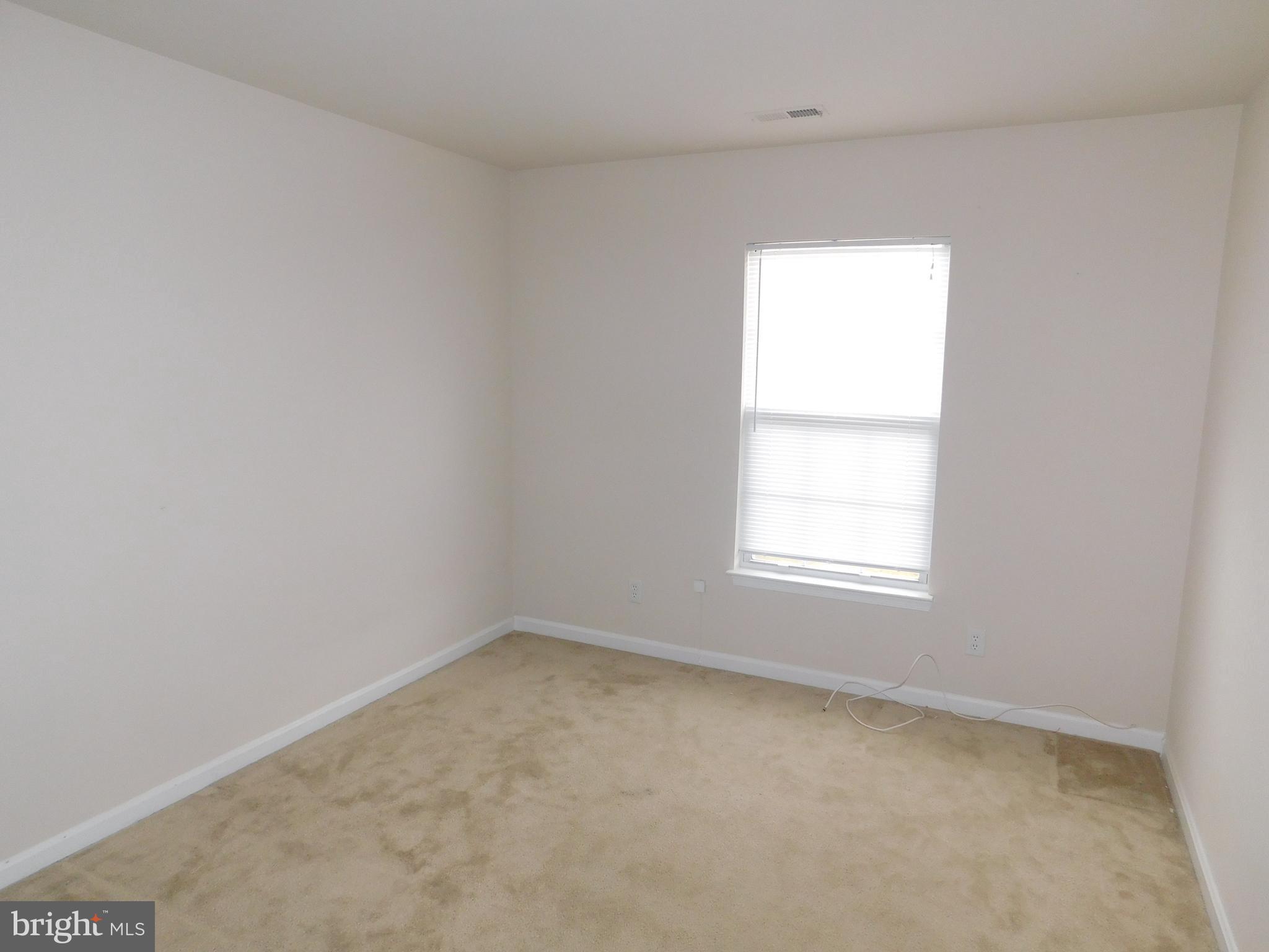 FAIRVIEW COMMONS - Residential Lease