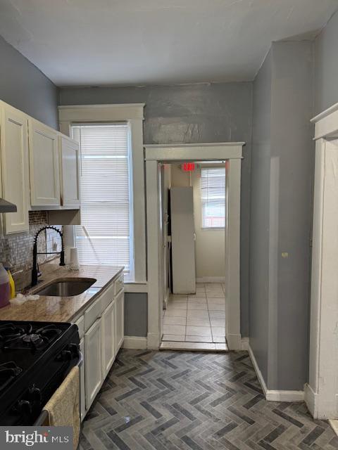 GOVANS - Residential Lease