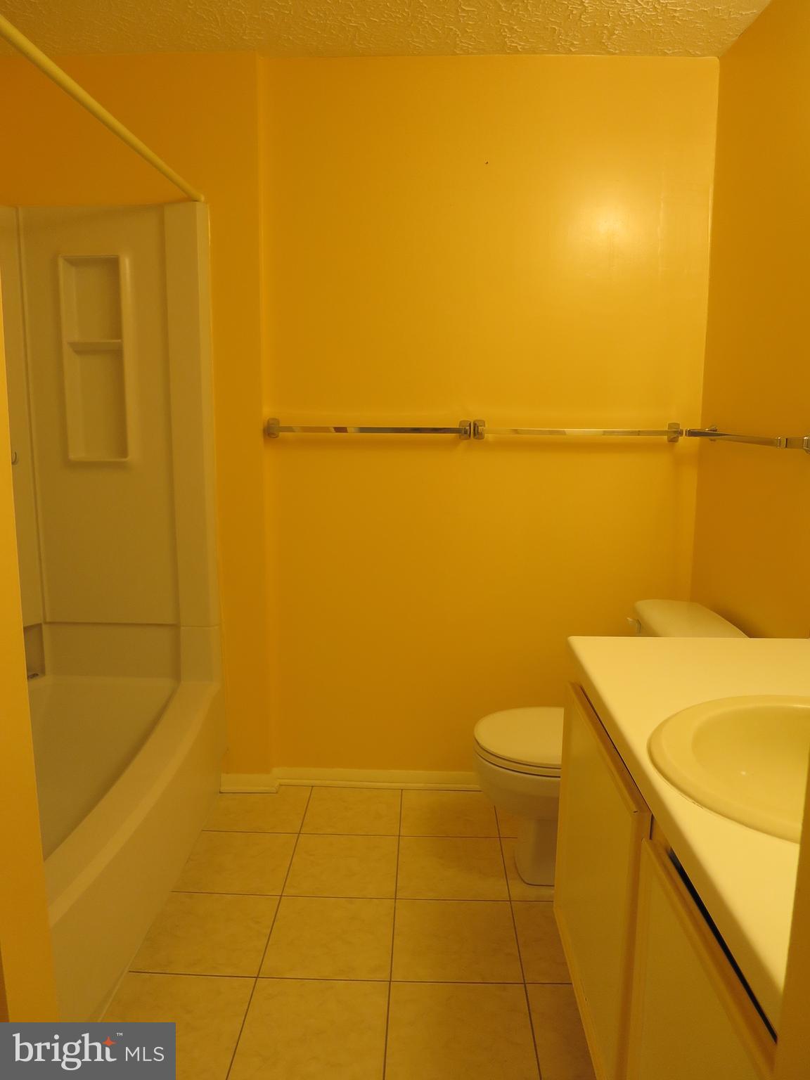 PARK OVERLOOK - Residential Lease