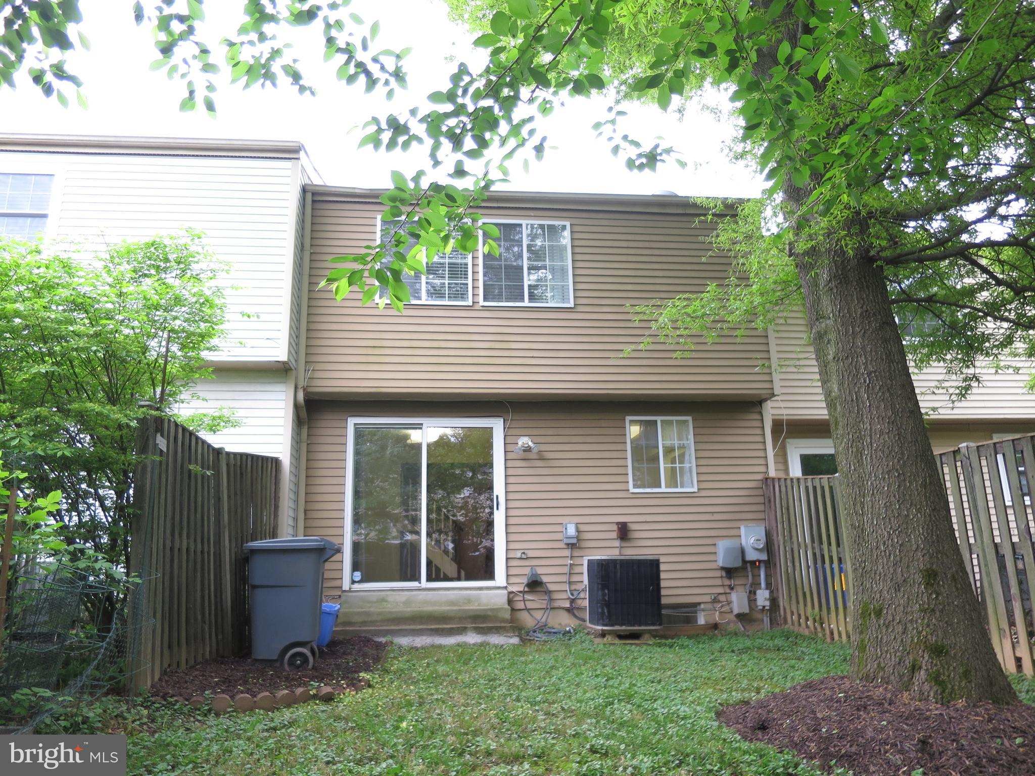 PARK OVERLOOK - Residential Lease