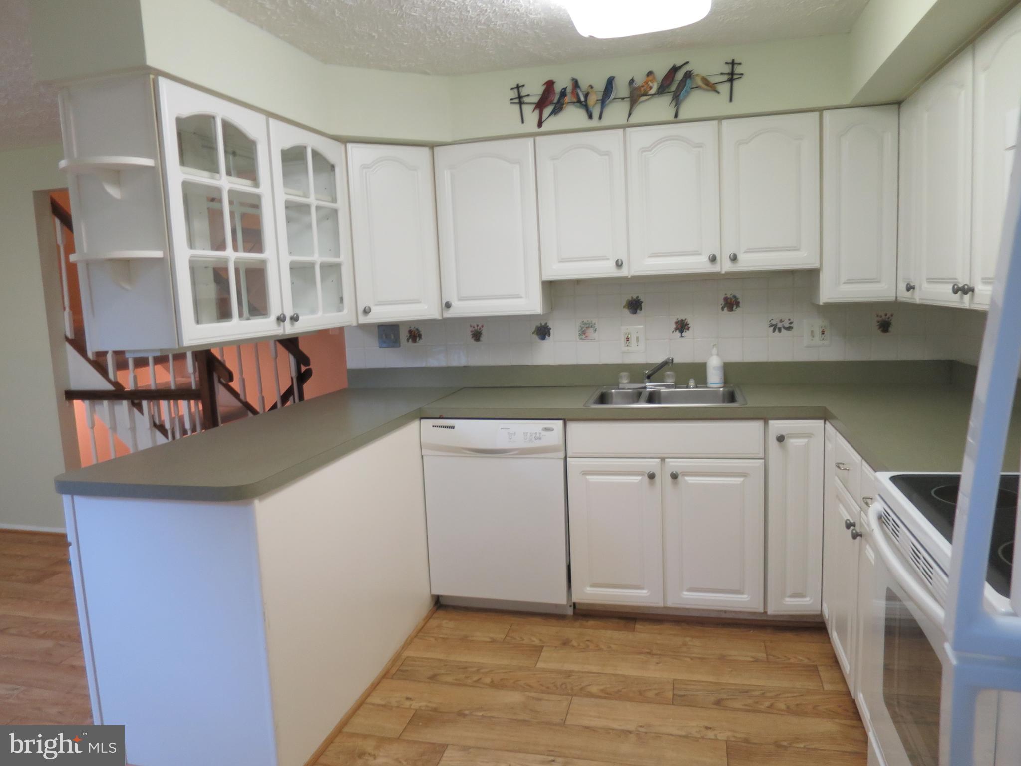 PARK OVERLOOK - Residential Lease