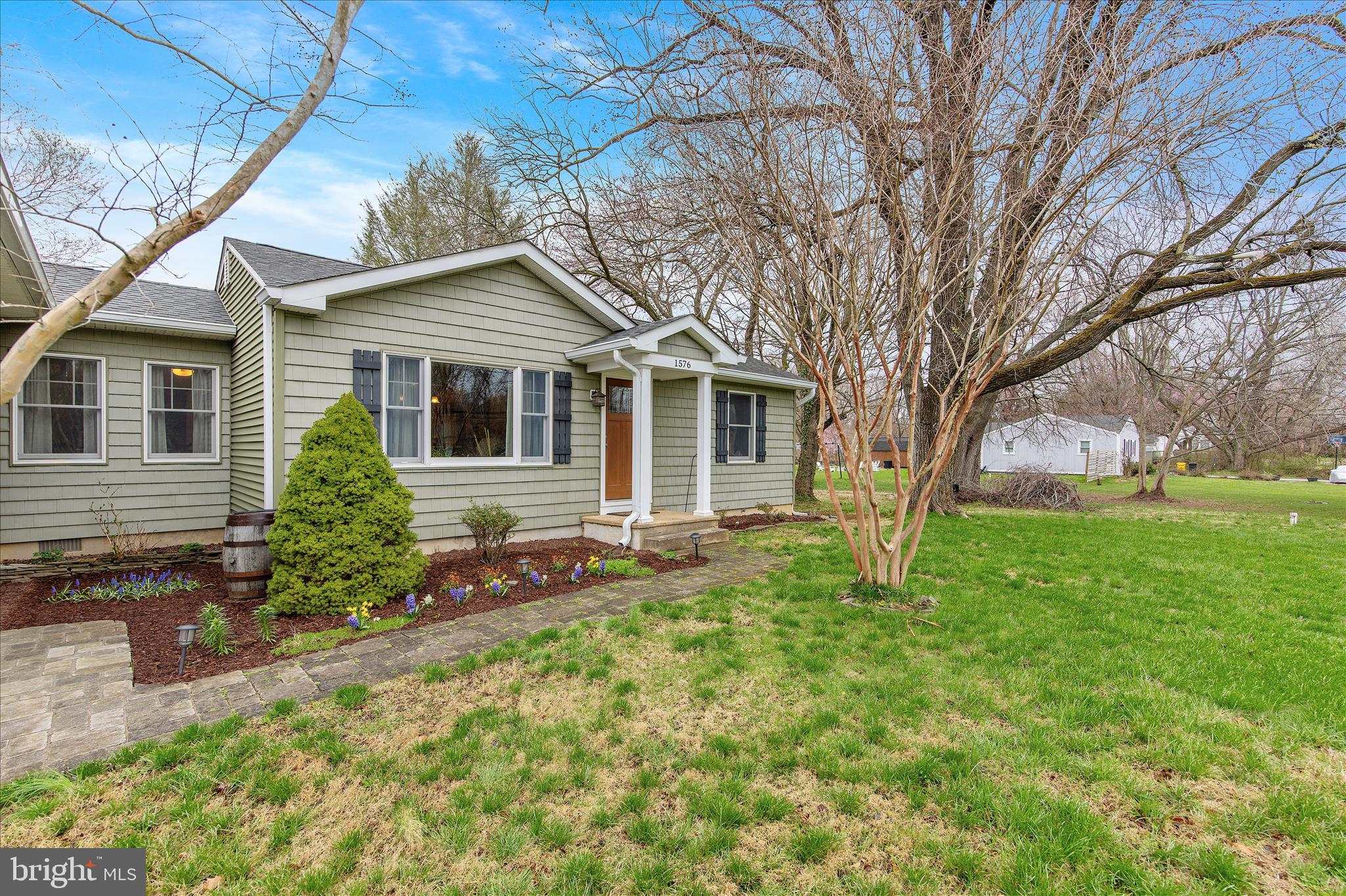 1576 SAINT MARGARETS ROAD