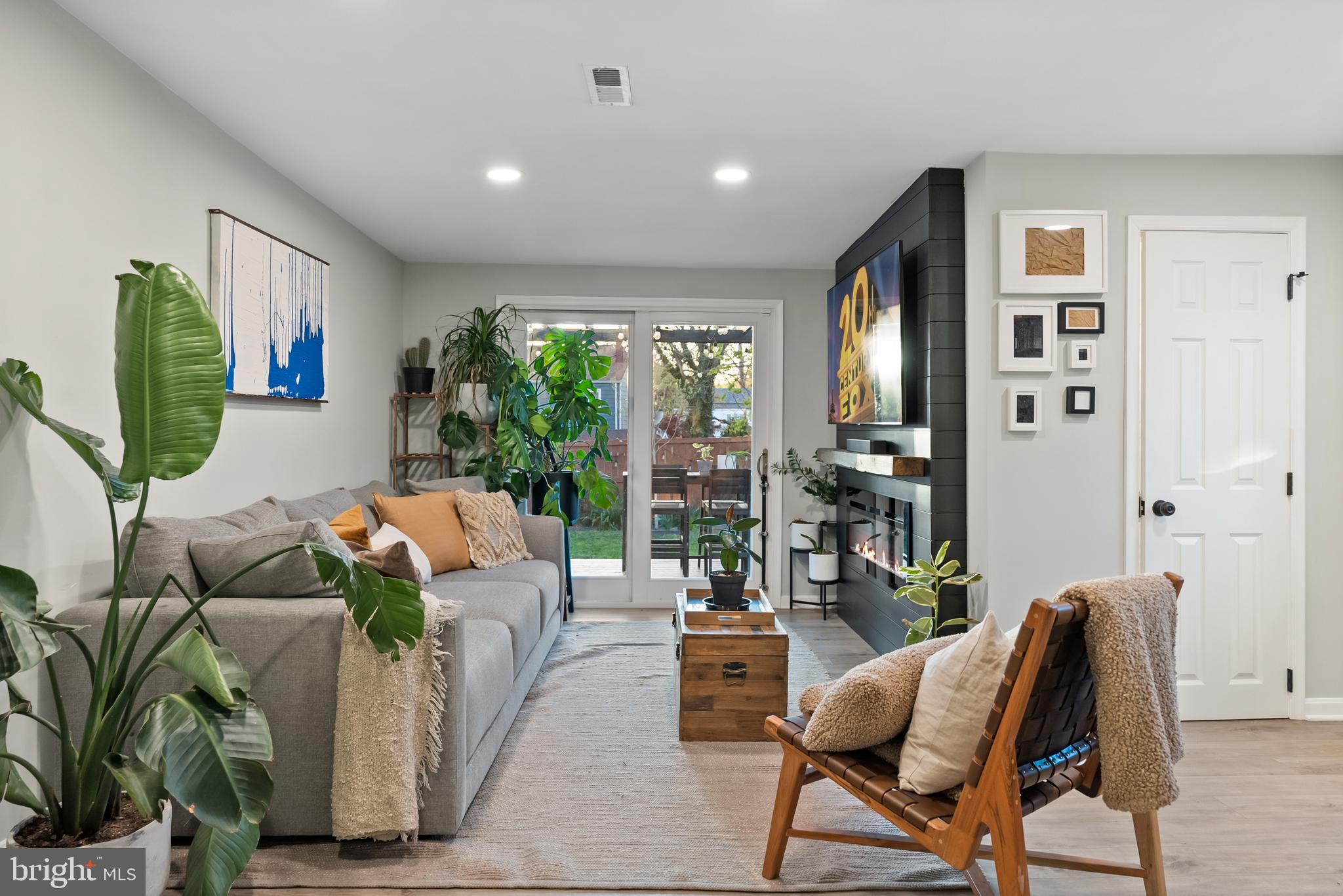 PARKLAWN - Residential