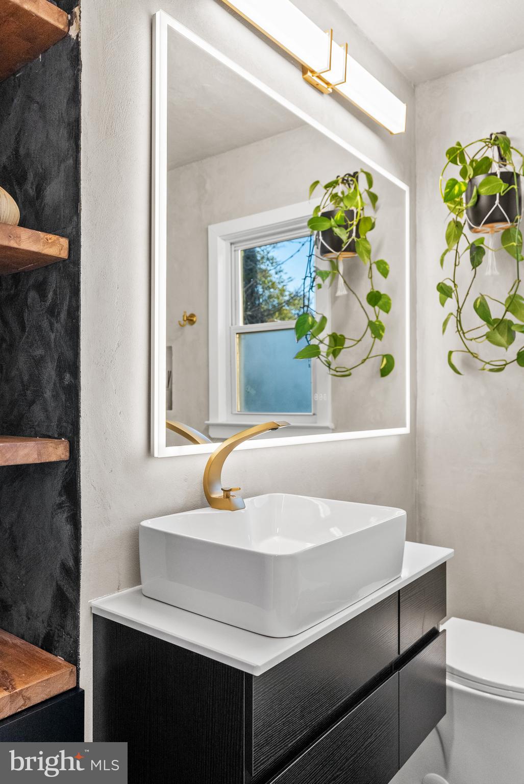 PARKLAWN - Residential