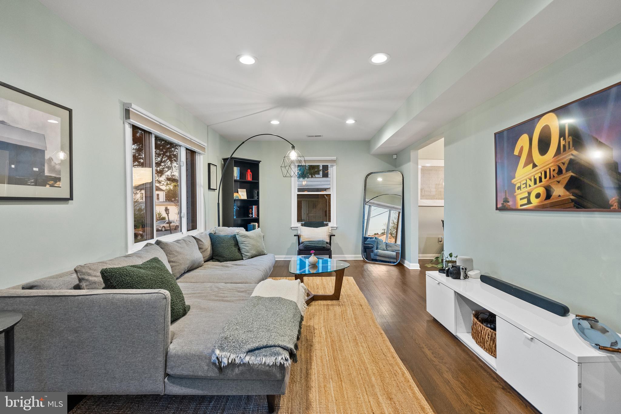 PARKLAWN - Residential