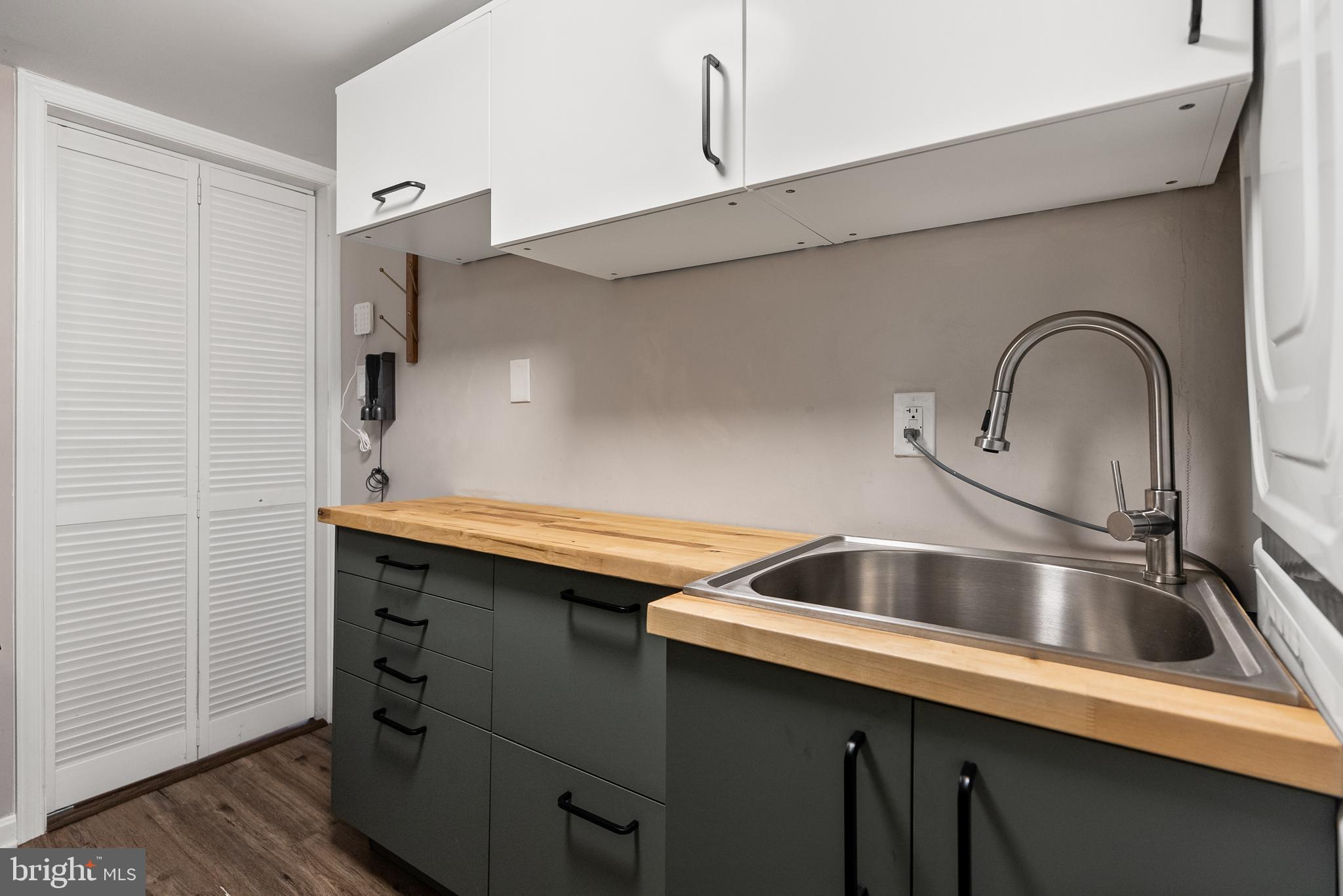 PARKLAWN - Residential