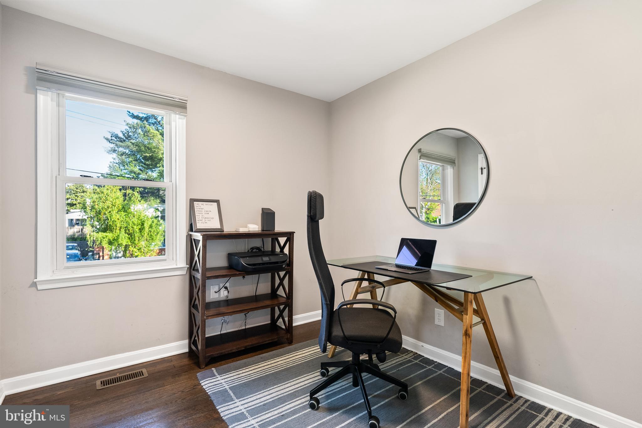 PARKLAWN - Residential