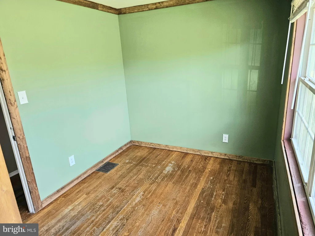 Additional image 5 of 300 Locust Street, Burnham, PA 17009