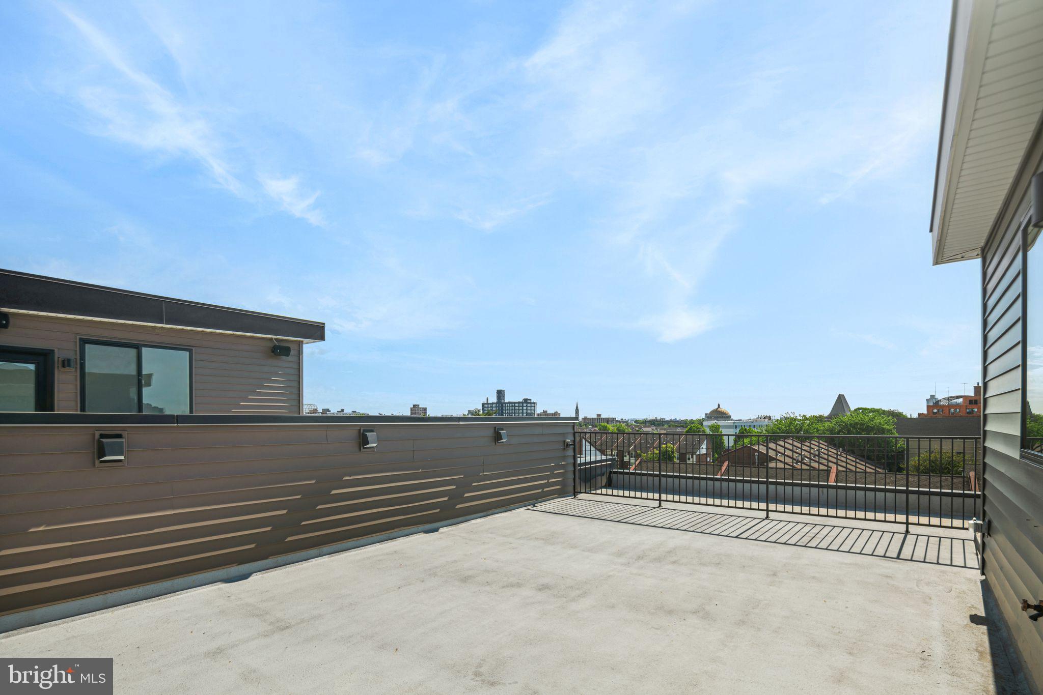 FAIRMOUNT - Residential