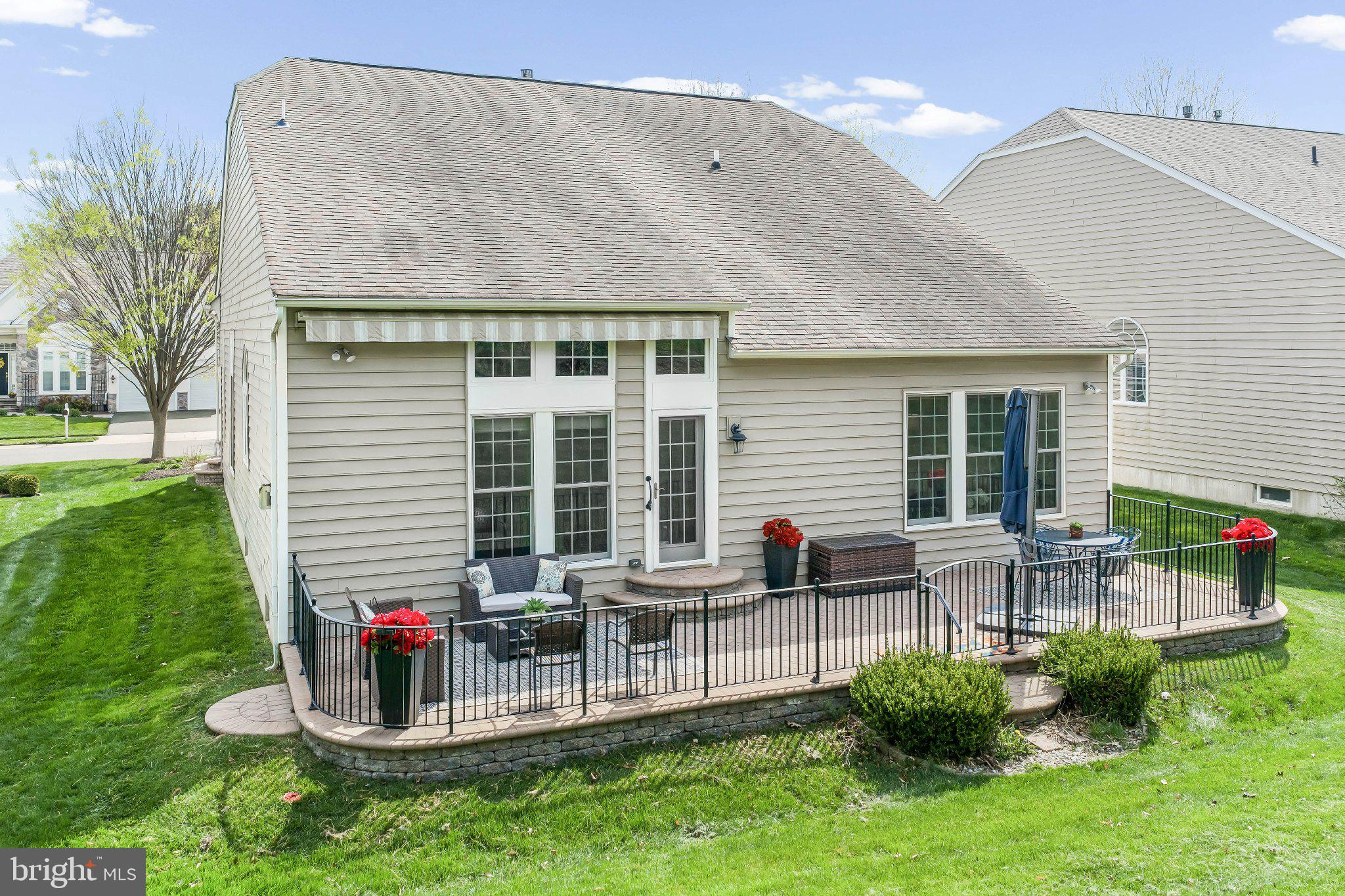 TRADITIONS AT LONG - Residential