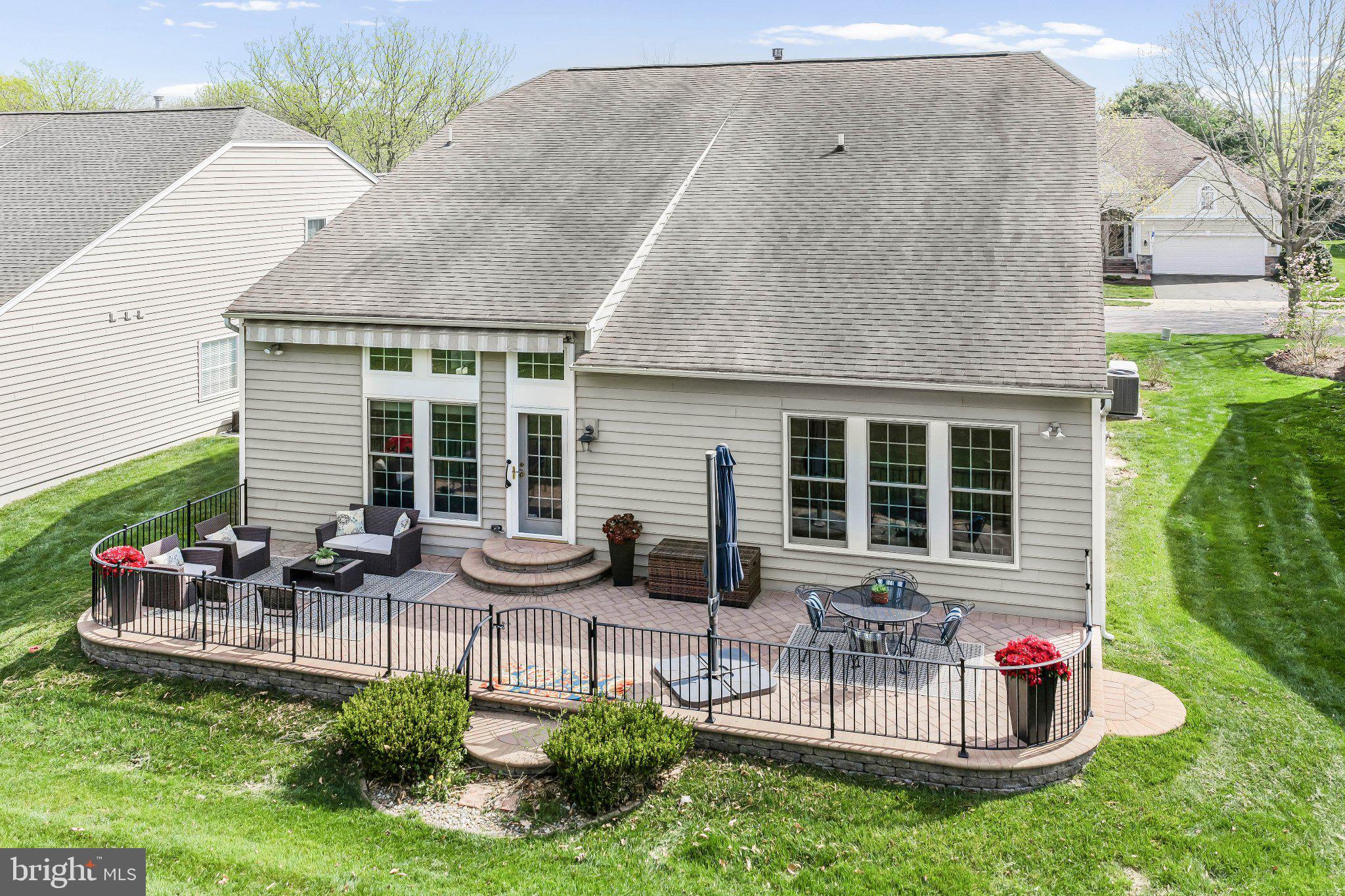 TRADITIONS AT LONG - Residential