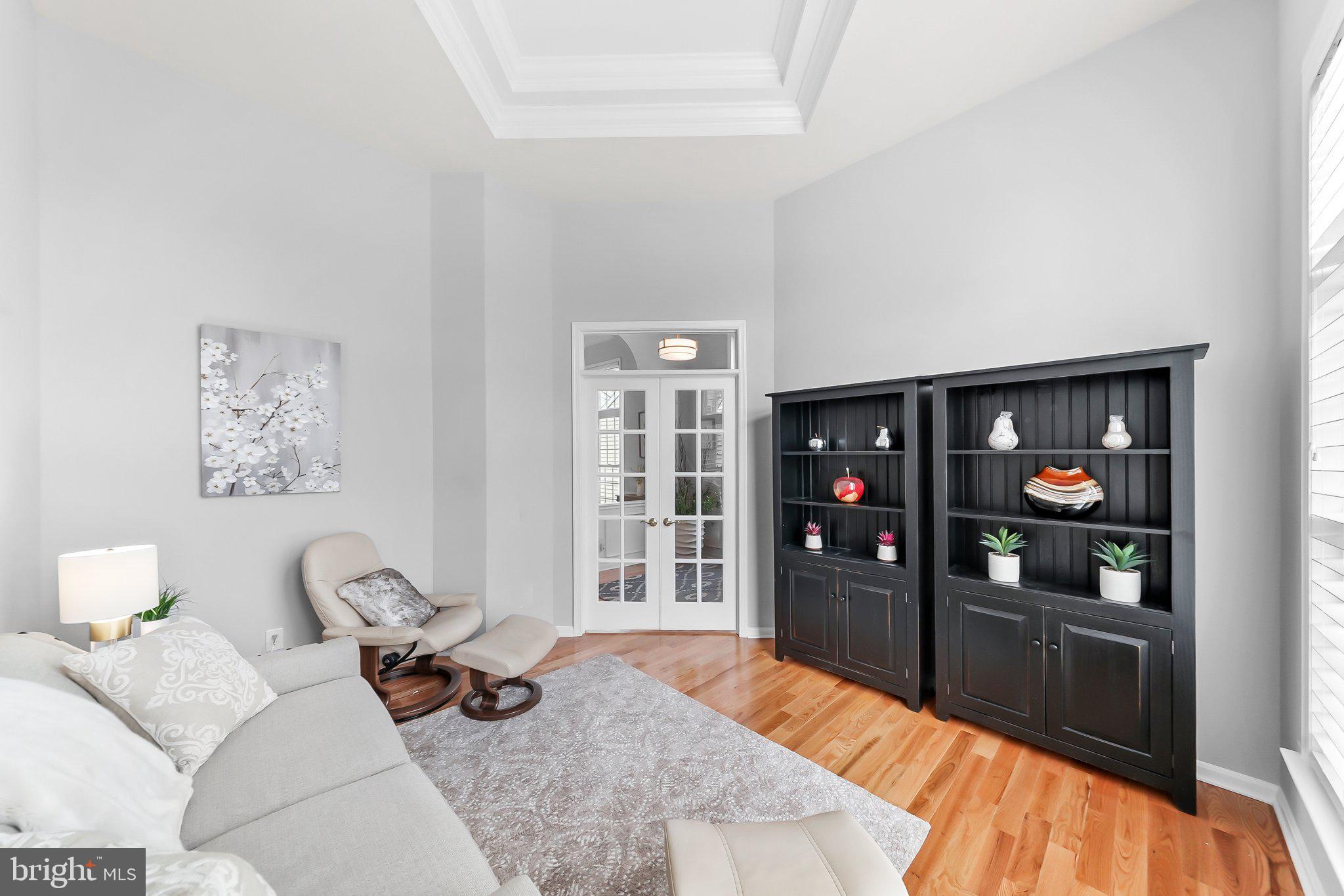 TRADITIONS AT LONG - Residential