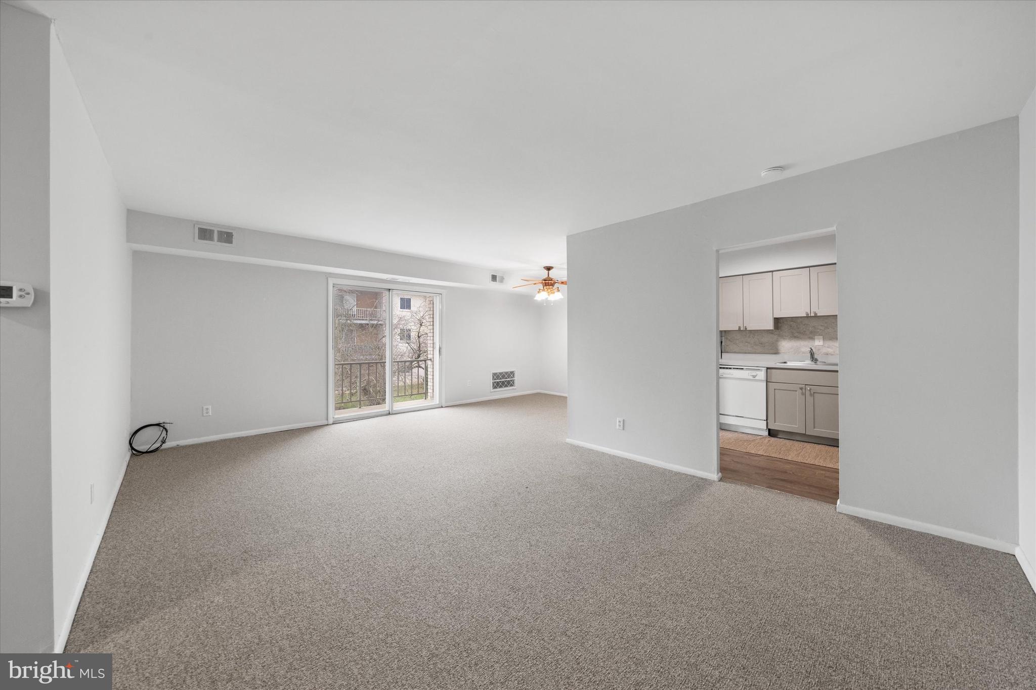 7 ROCKFORD ROAD #D21