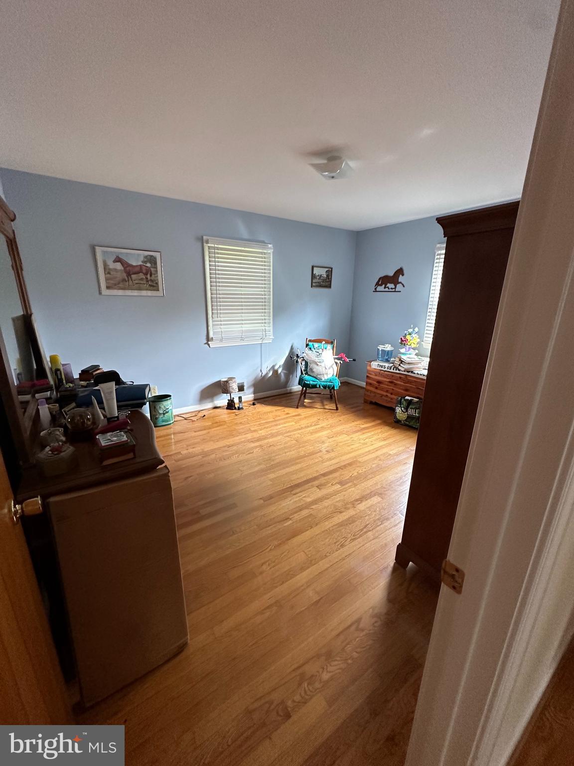 CRESTVIEW ESTATE - Residential Lease