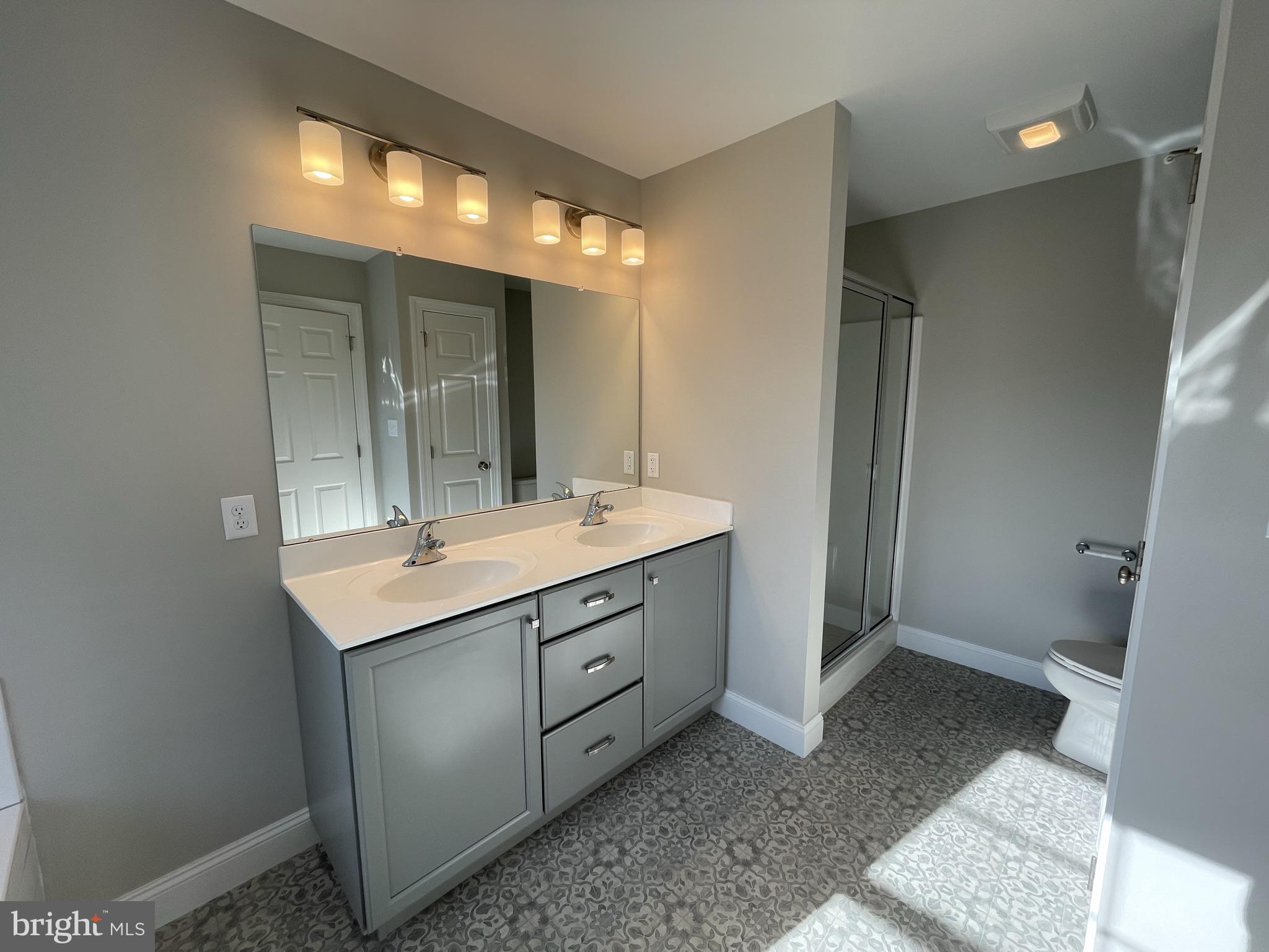 GARNET RIDGE - Residential