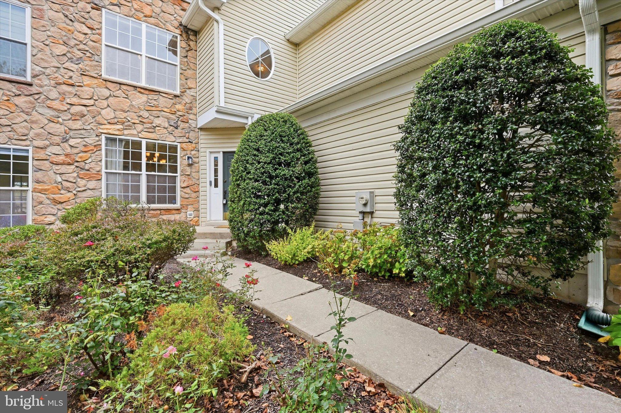 227 SILVERBELL COURT