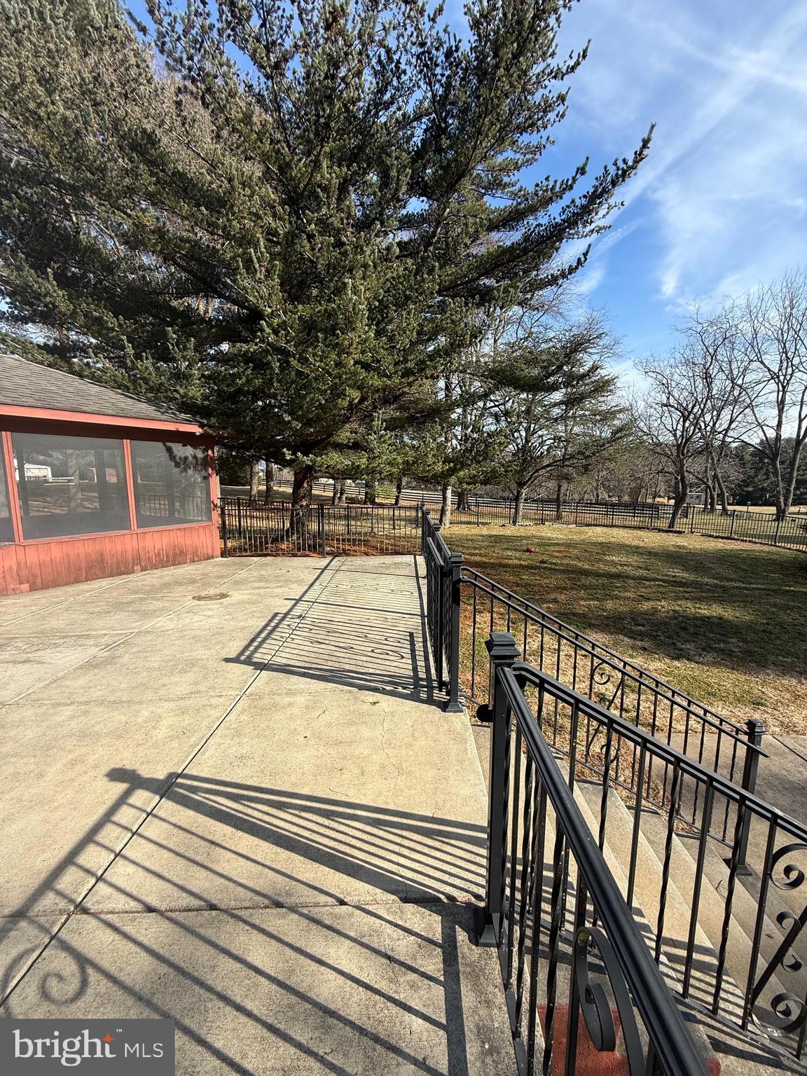 WEST GROVE - Residential