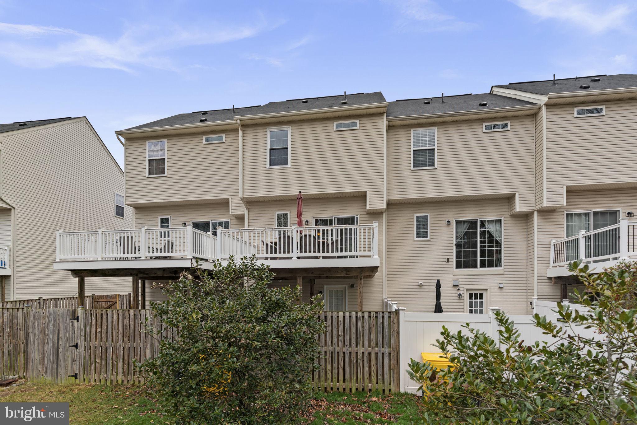 TANYARD SPRINGS - Residential