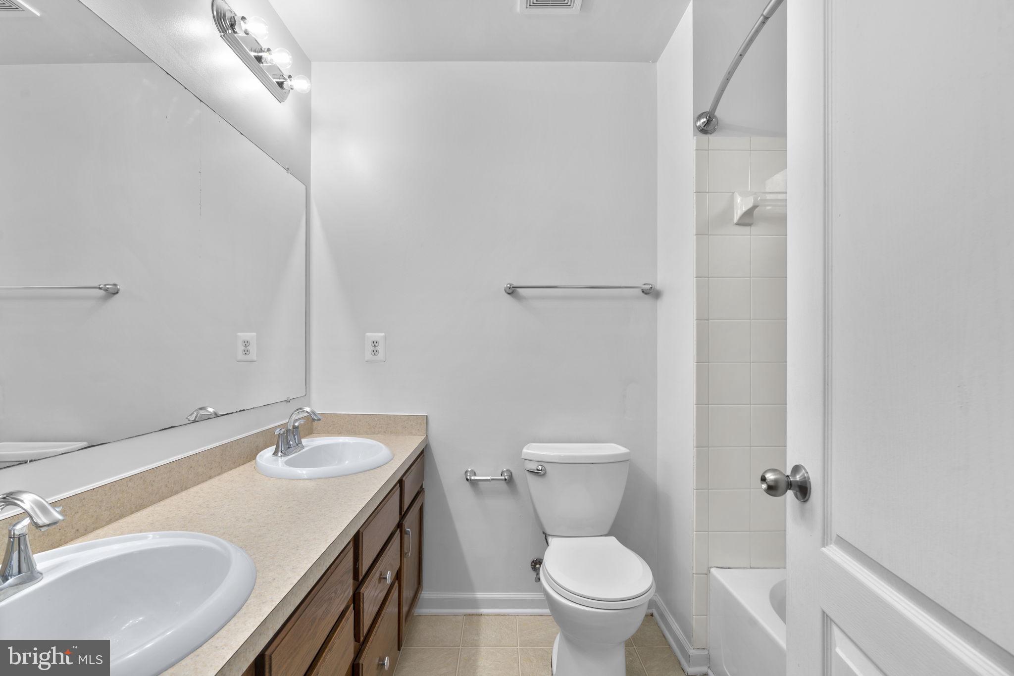 TANYARD SPRINGS - Residential