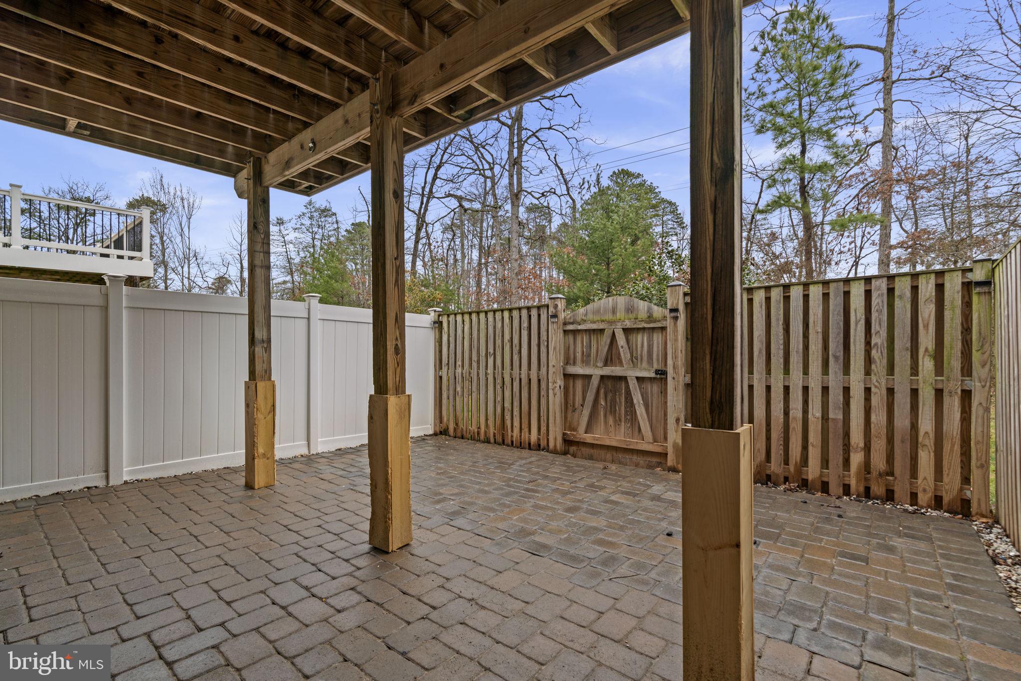 TANYARD SPRINGS - Residential