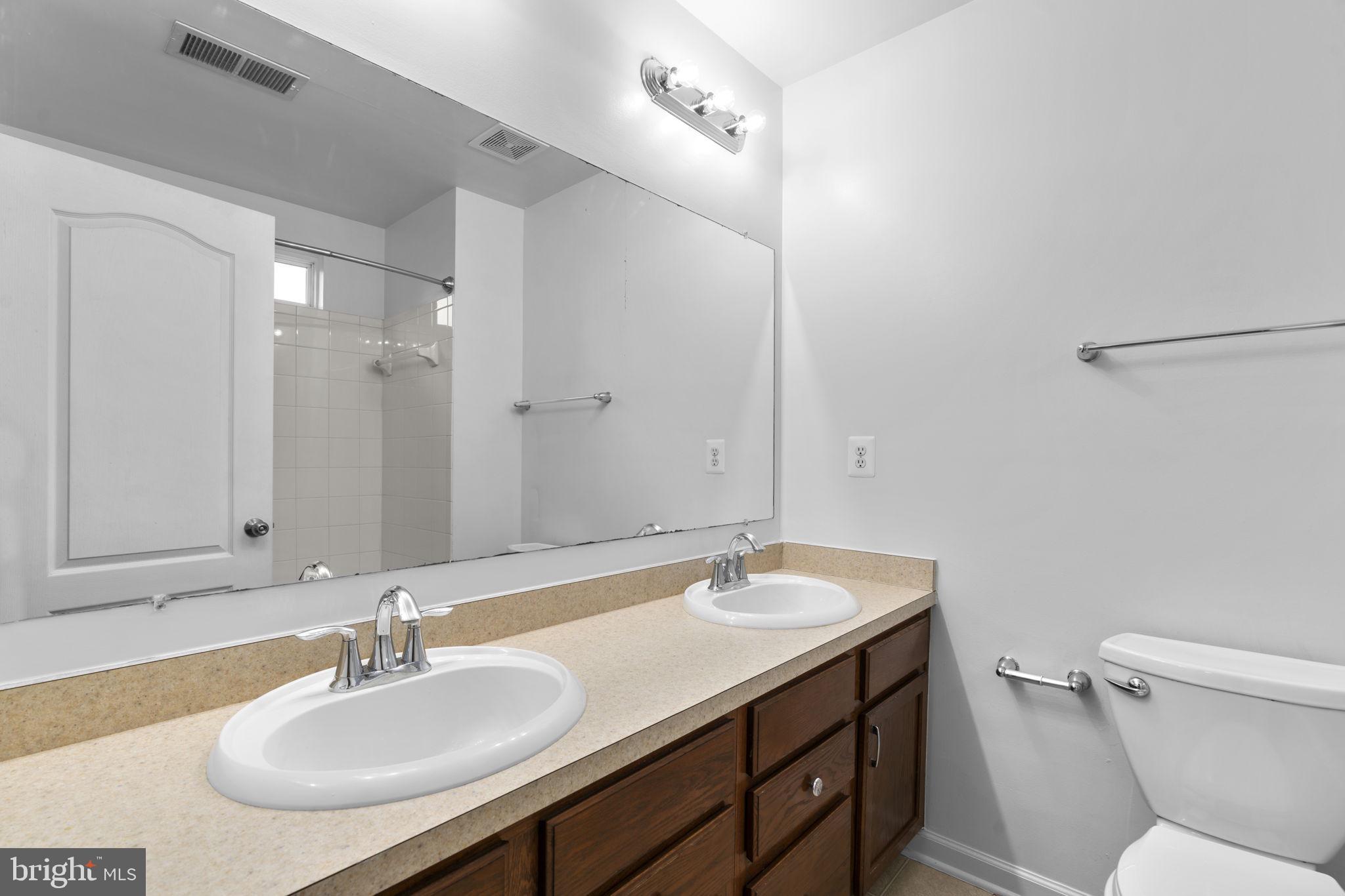 TANYARD SPRINGS - Residential