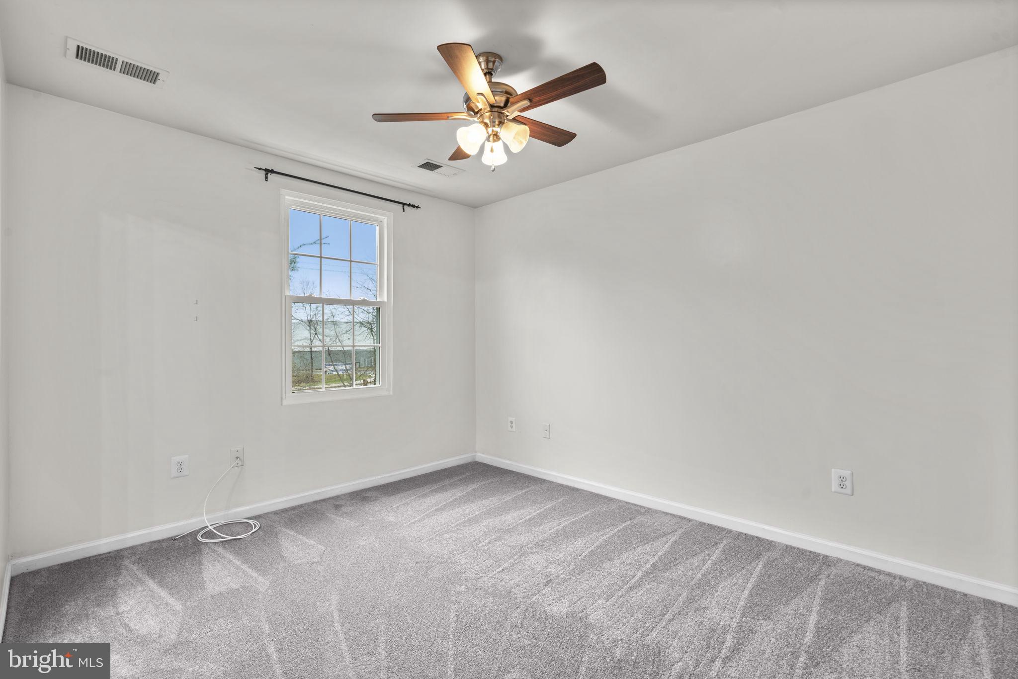 TANYARD SPRINGS - Residential