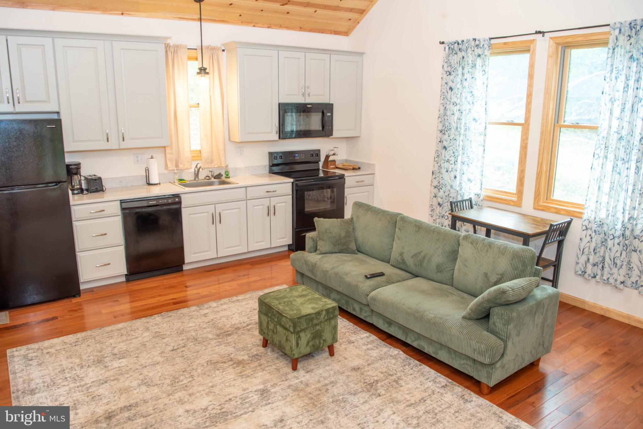 166 KODIAK COURT