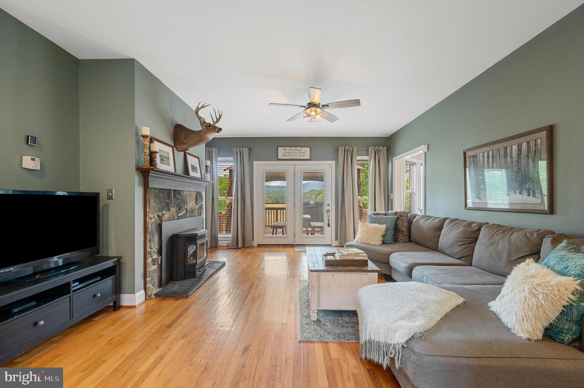 MUNSON LAND - Residential